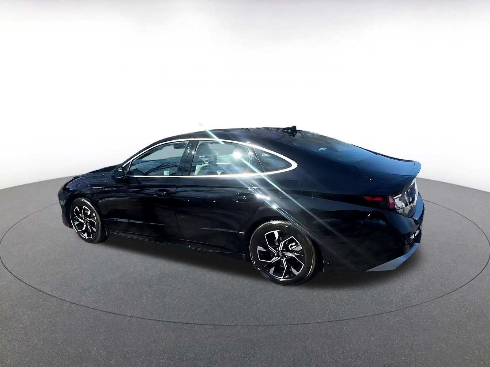 Thumbnail: 2025 Hyundai Sonata - 8