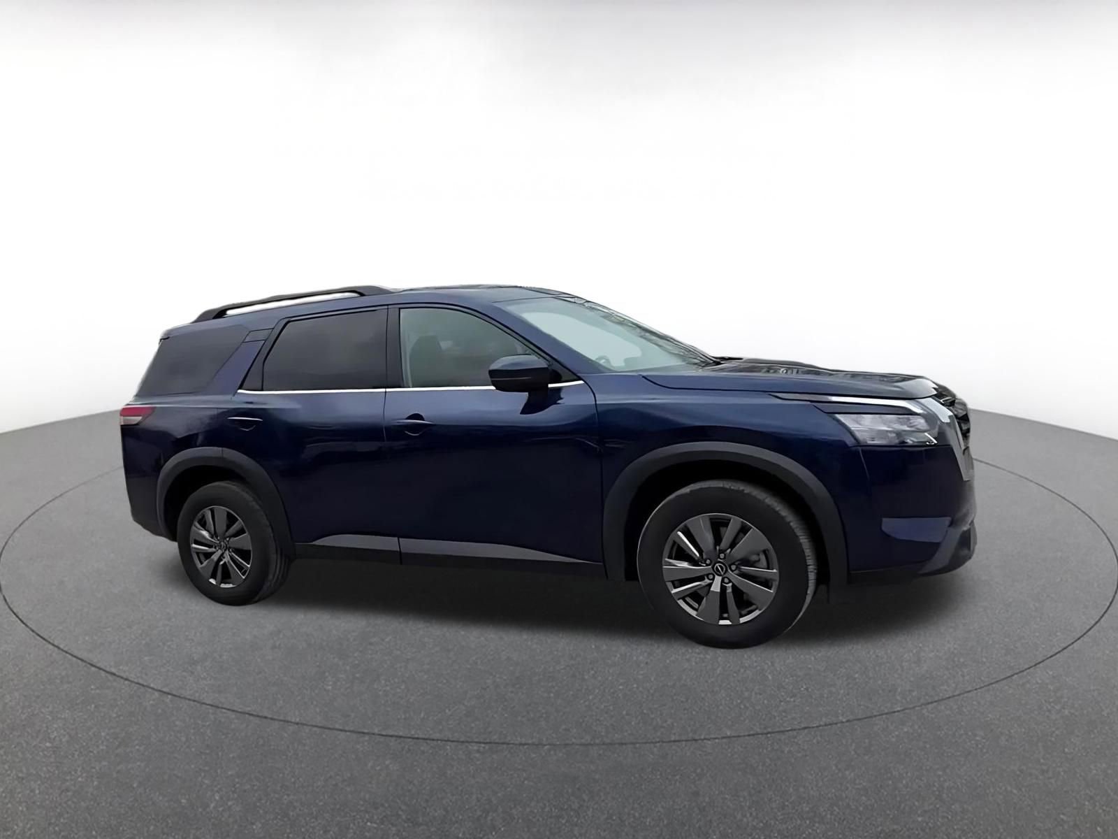 Thumbnail: 2025 Nissan Pathfinder - 2