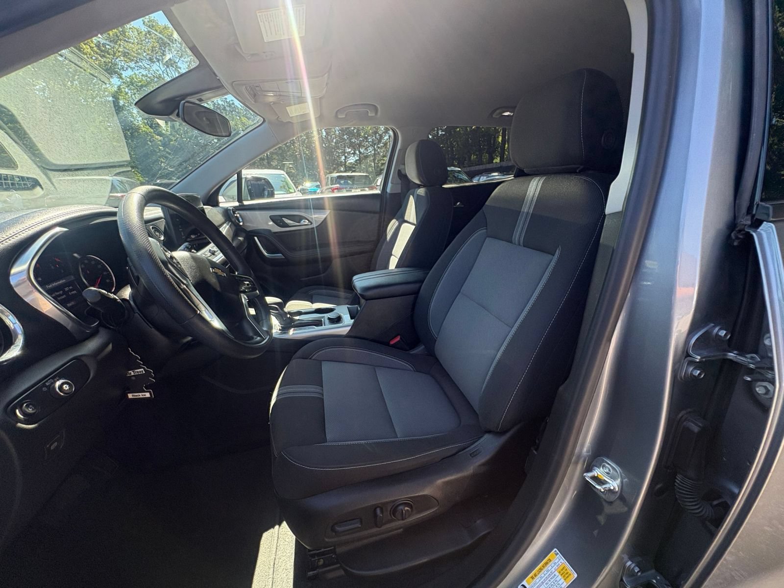 Thumbnail: 2025 Chevrolet Blazer - 24