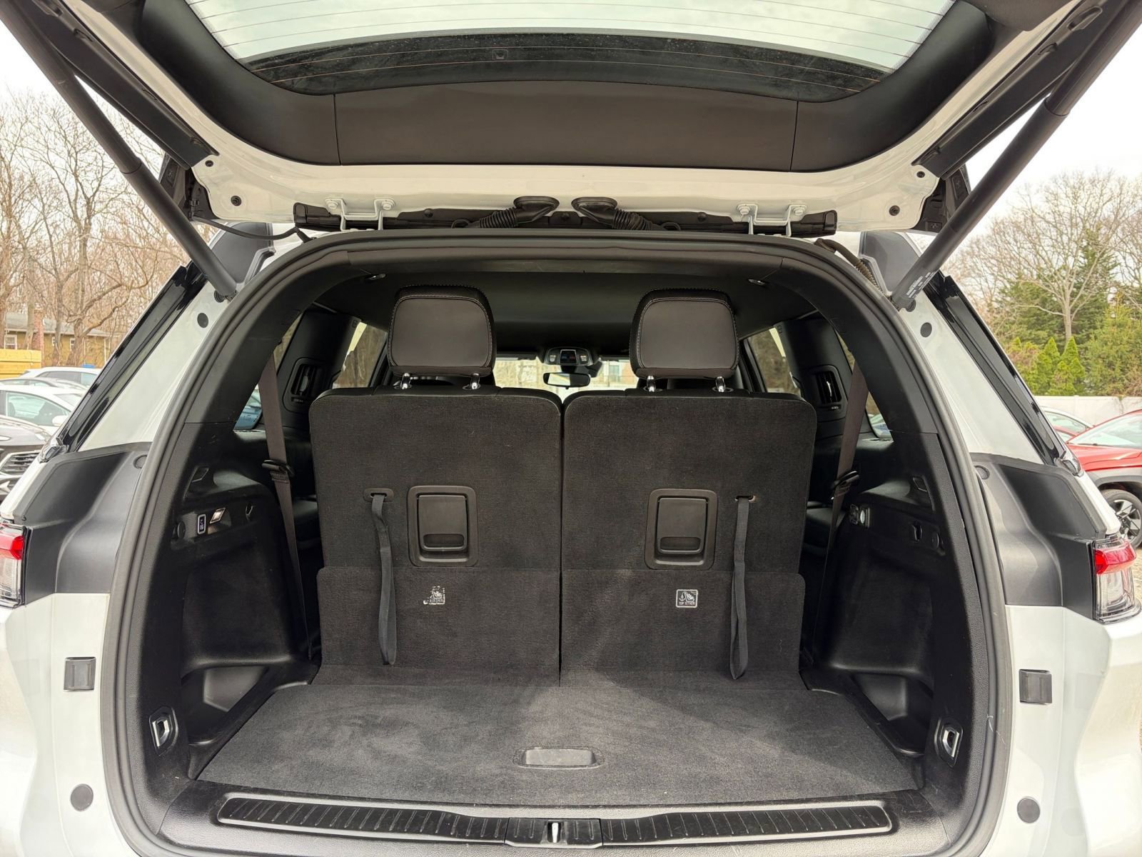 Thumbnail: 2023 Jeep Grand Cherokee - 33