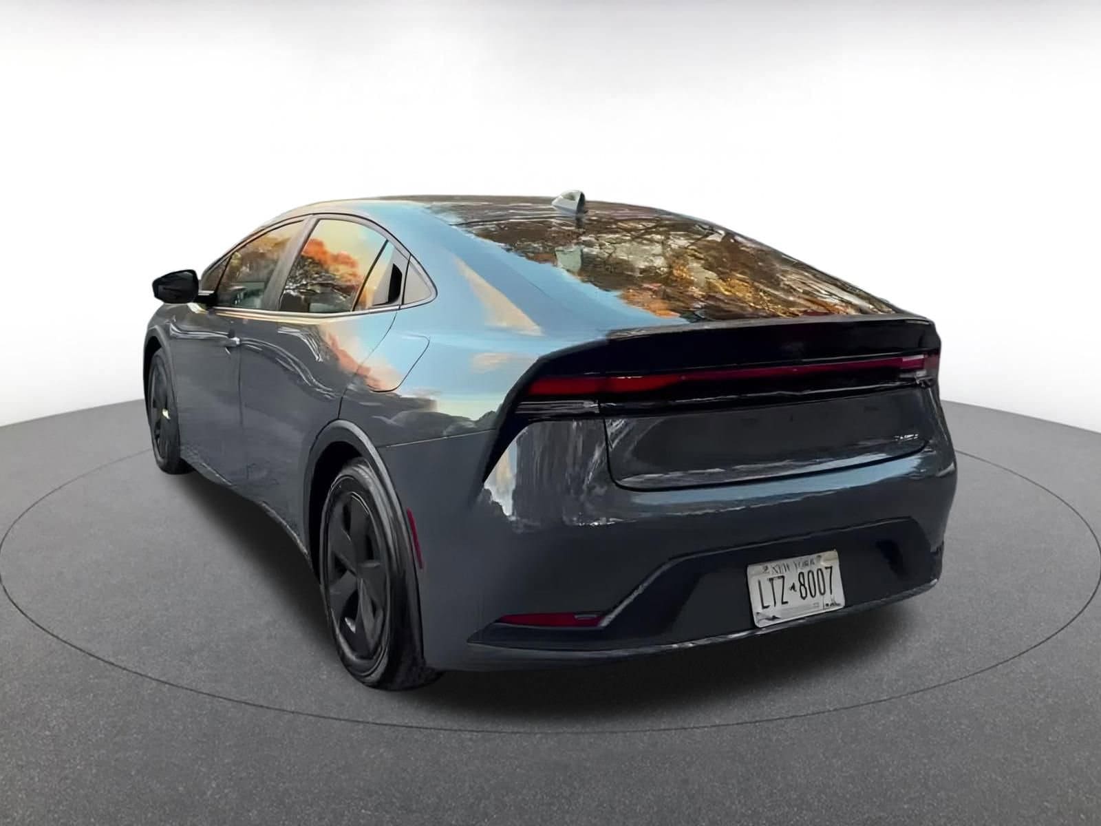 Thumbnail: 2025 Toyota Prius - 11