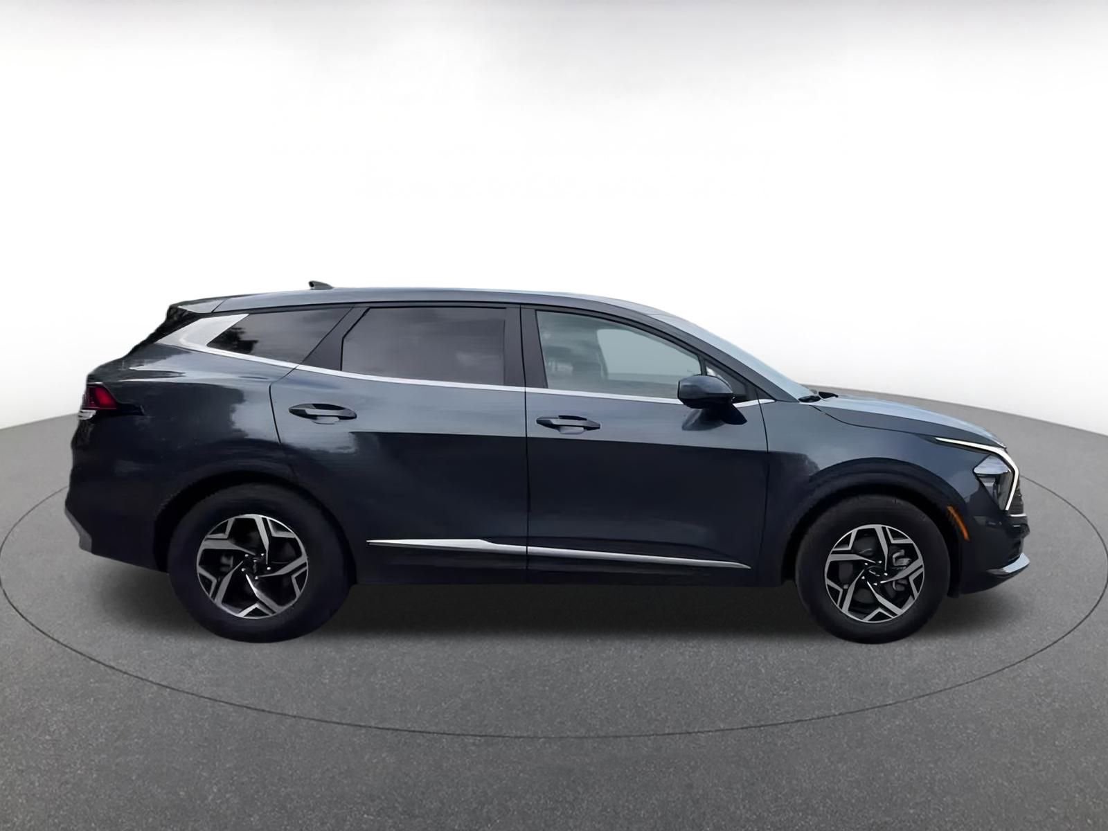 Thumbnail: 2023 Kia Sportage - 15