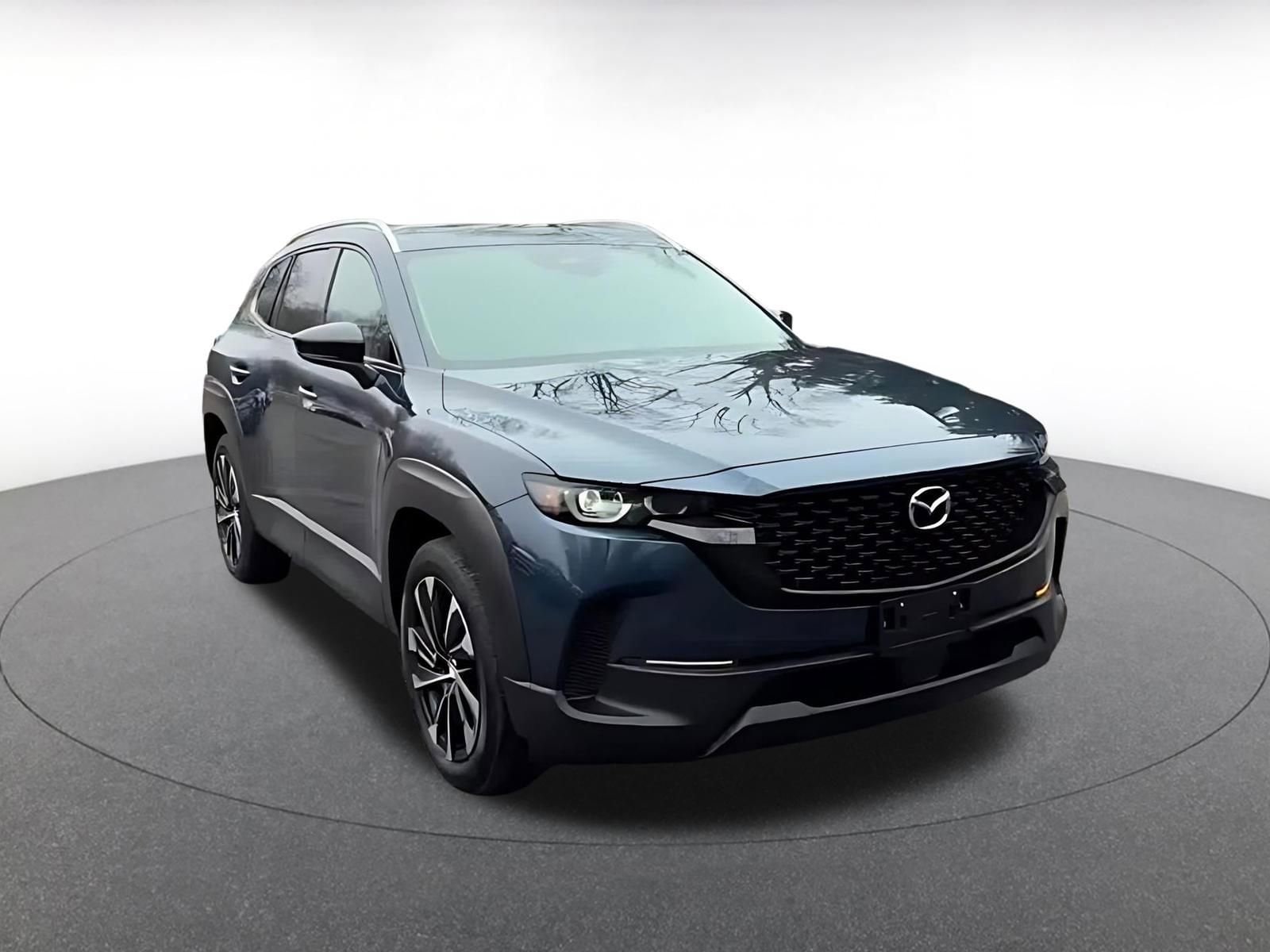 Thumbnail: 2025 Mazda CX-50 - 3