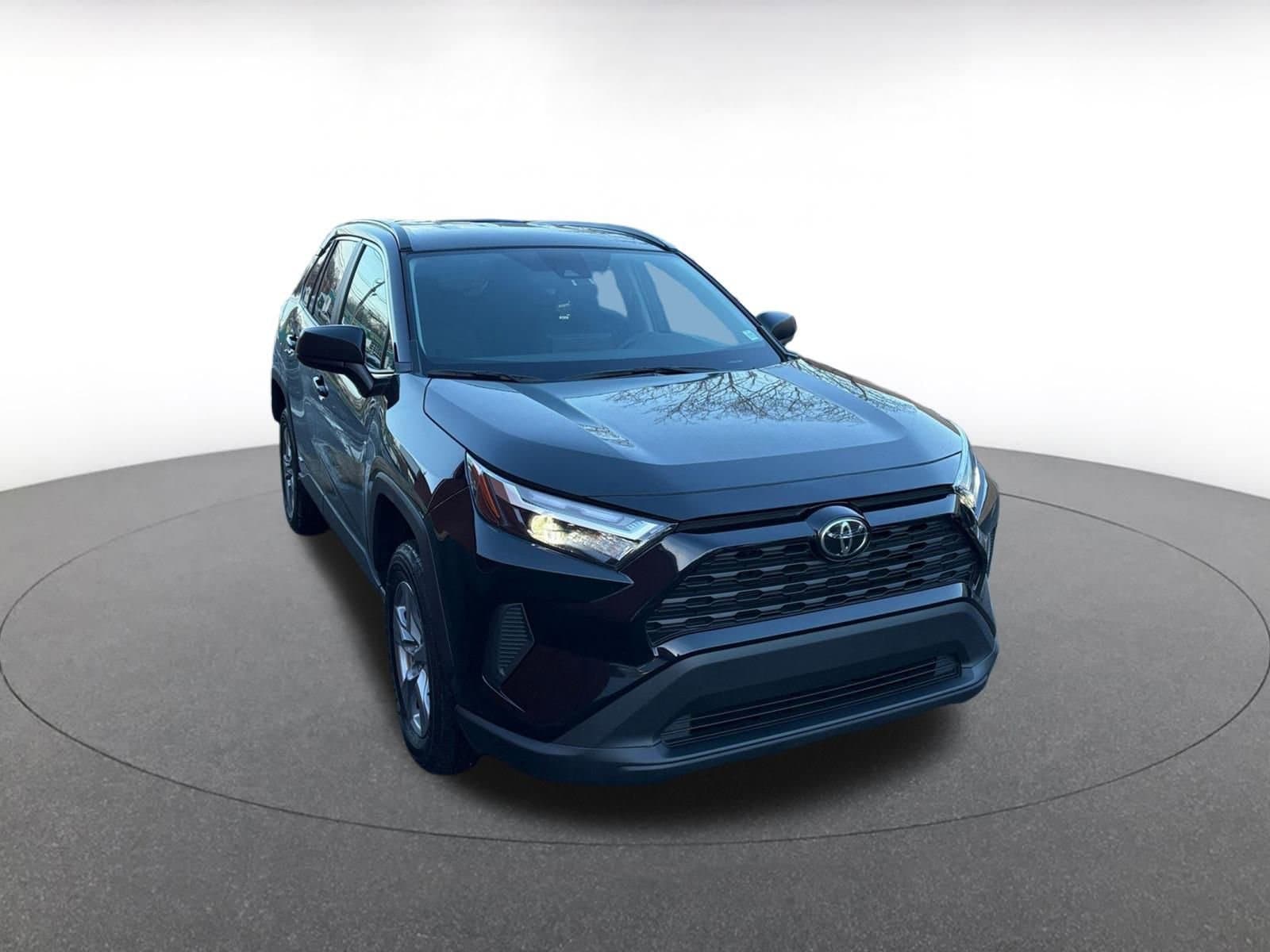 Thumbnail: 2025 Toyota RAV4 - 1