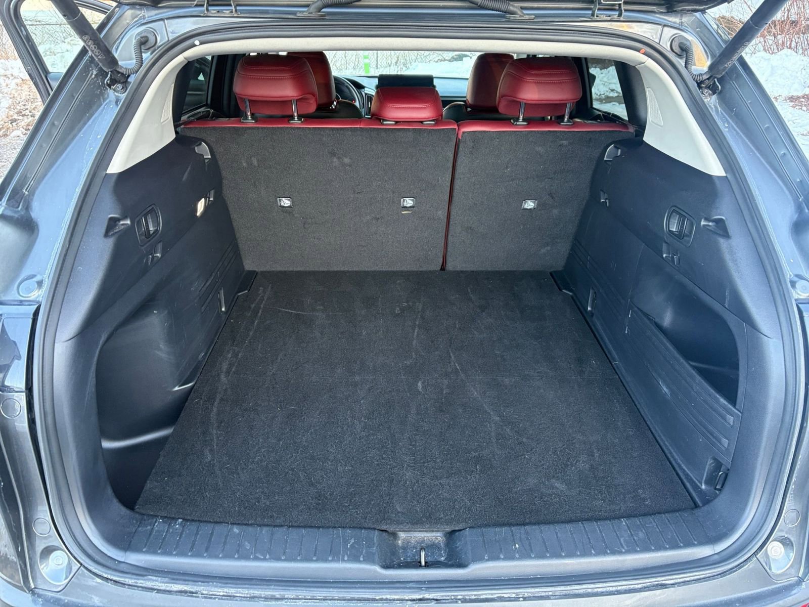 Thumbnail: 2025 Mazda CX-50 - 29