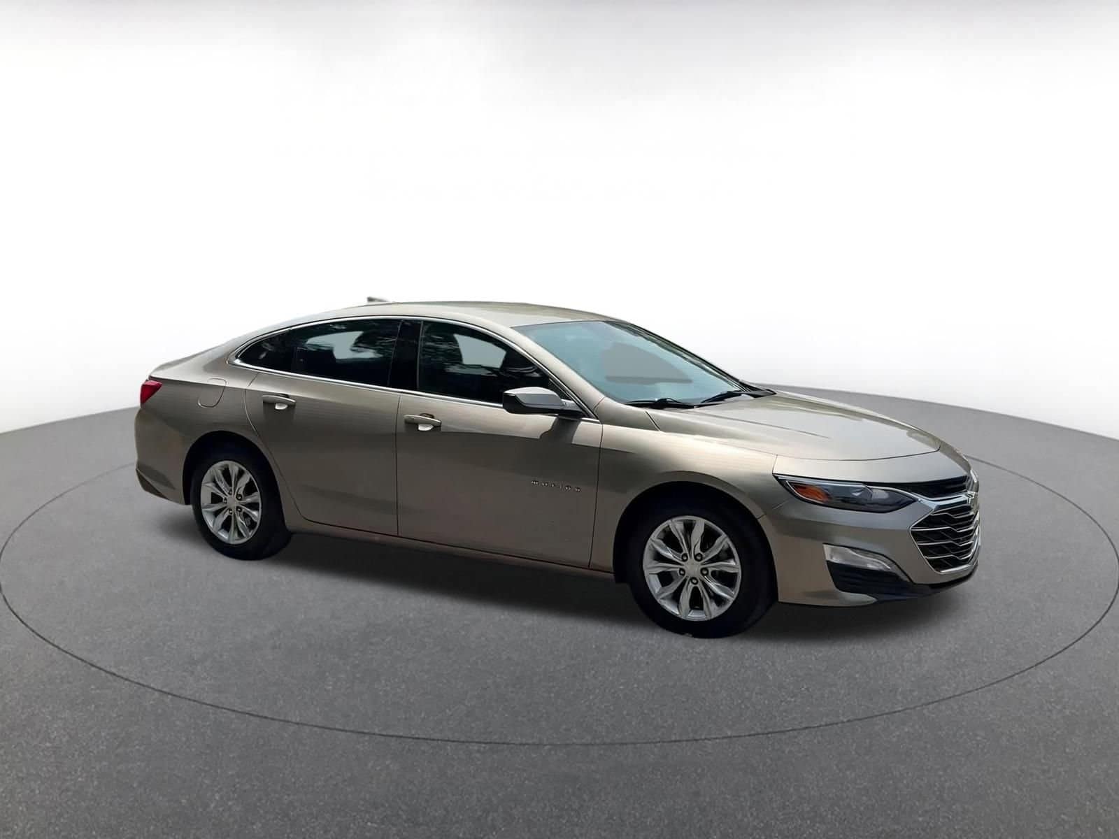 2023 Chevrolet Malibu LT 2