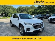 2023 Chevrolet Traverse LT -
                Smithtown, NY