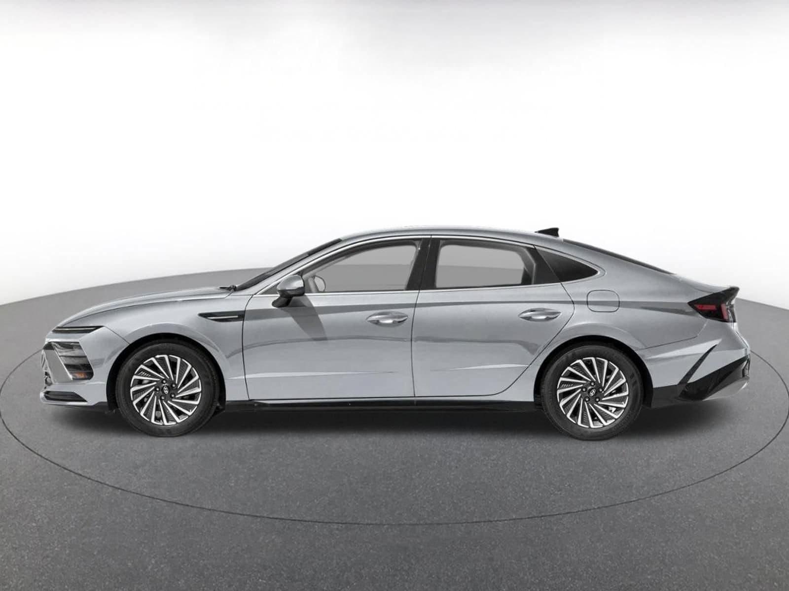 Thumbnail: 2025 Hyundai Sonata - 3