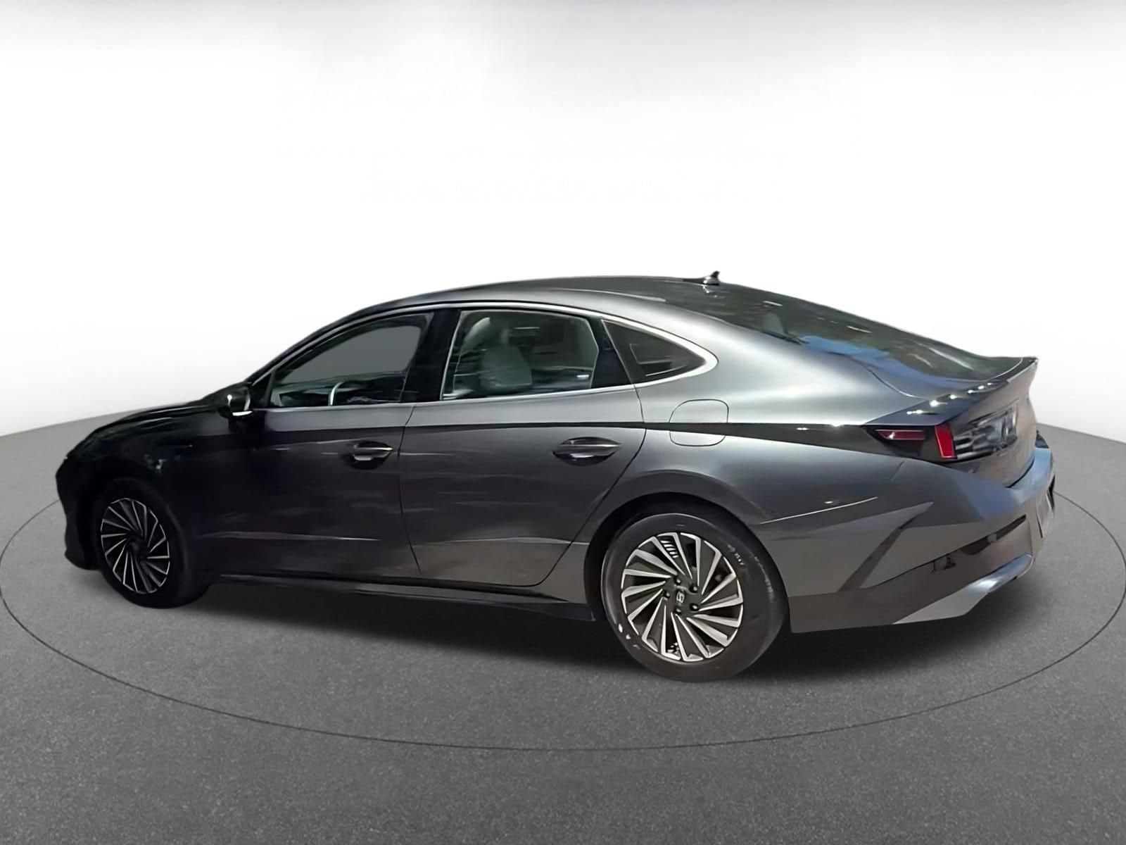Thumbnail: 2025 Hyundai Sonata - 15