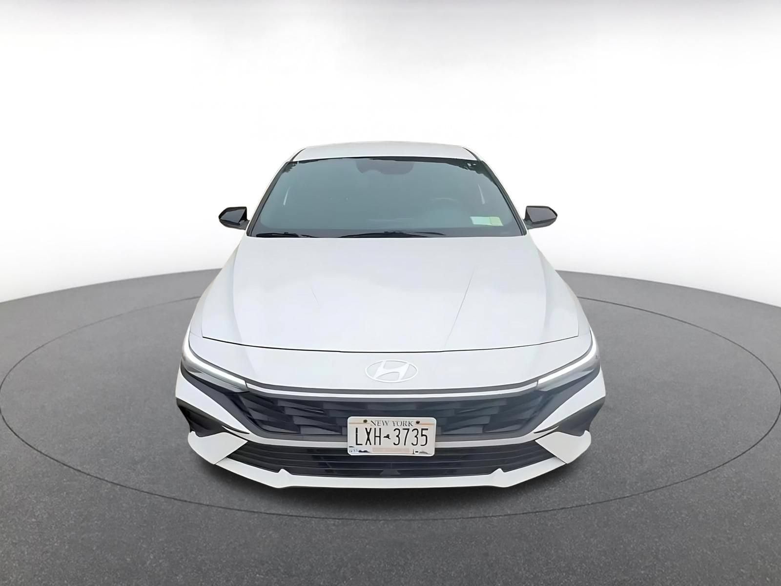 Thumbnail: 2026 Hyundai Elantra - 4