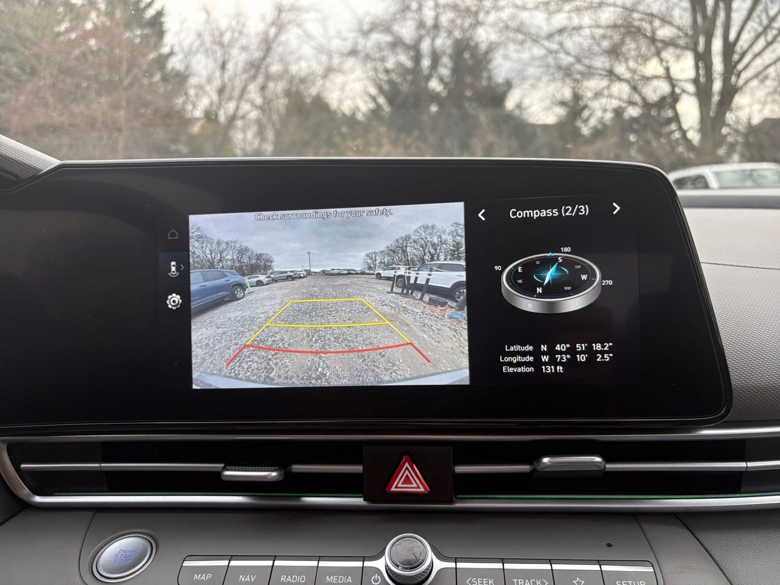 Thumbnail: 2025 Hyundai Elantra - 17