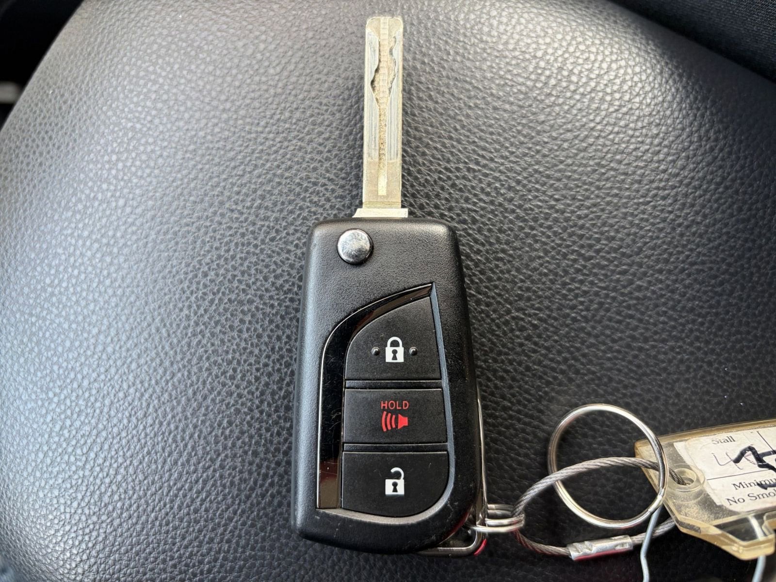 Thumbnail: 2025 Toyota RAV4 - 22