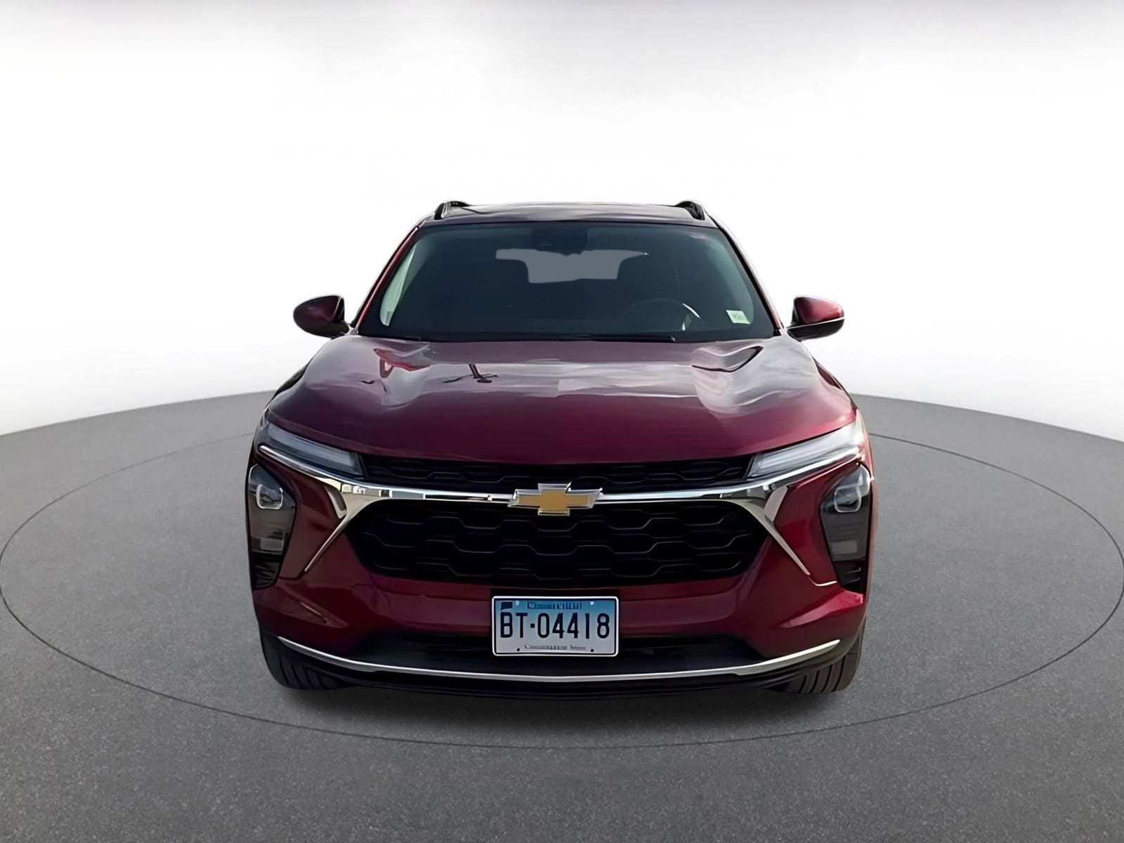 Thumbnail: 2025 Chevrolet Trax - 2