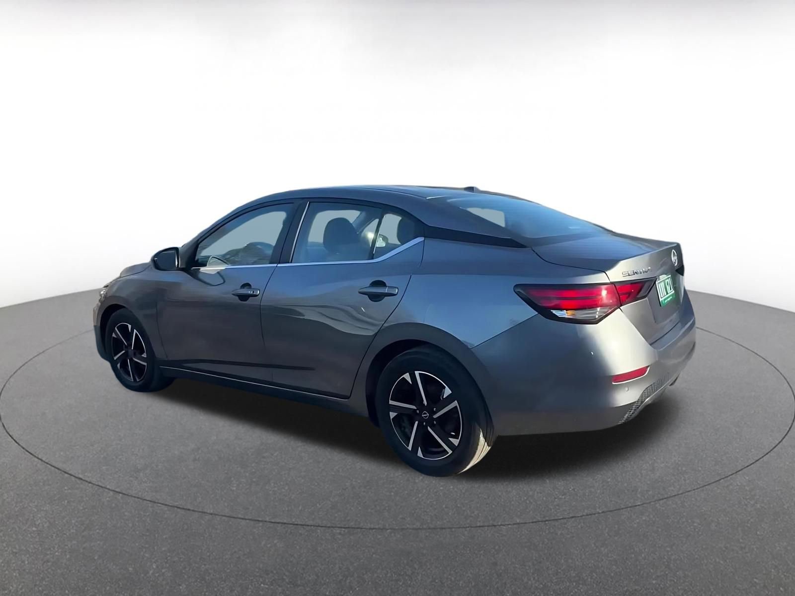 Thumbnail: 2025 Nissan Sentra - 10
