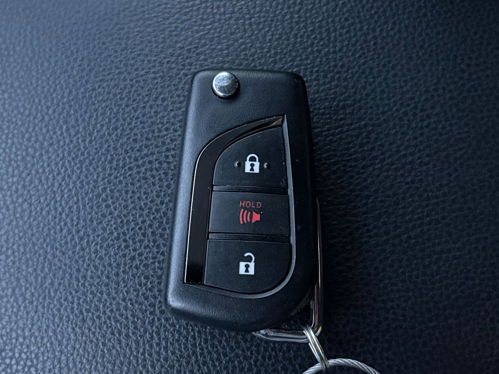 Thumbnail: 2025 Toyota RAV4 - 22