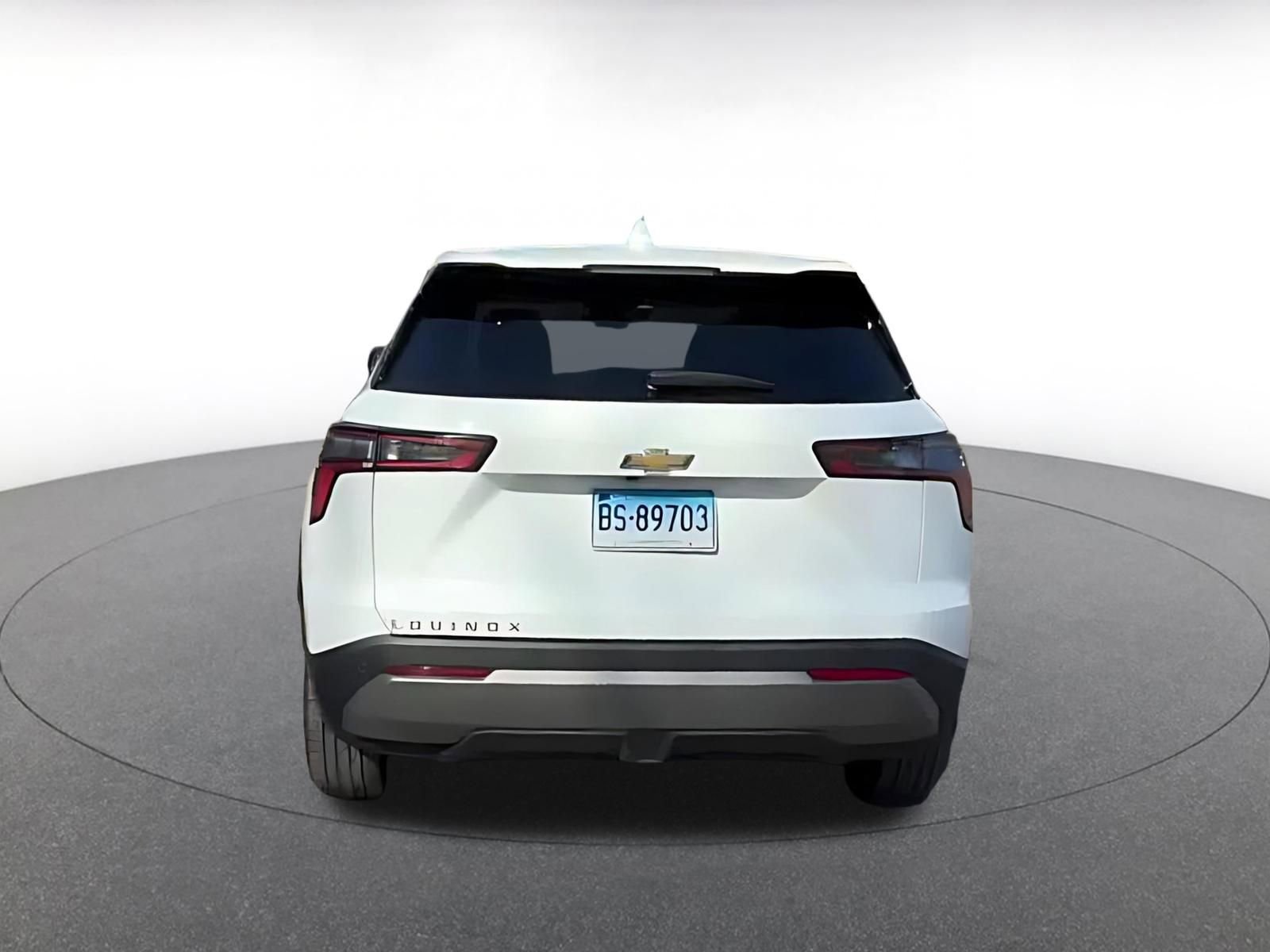 2025 Chevrolet Equinox LT - Photo 12