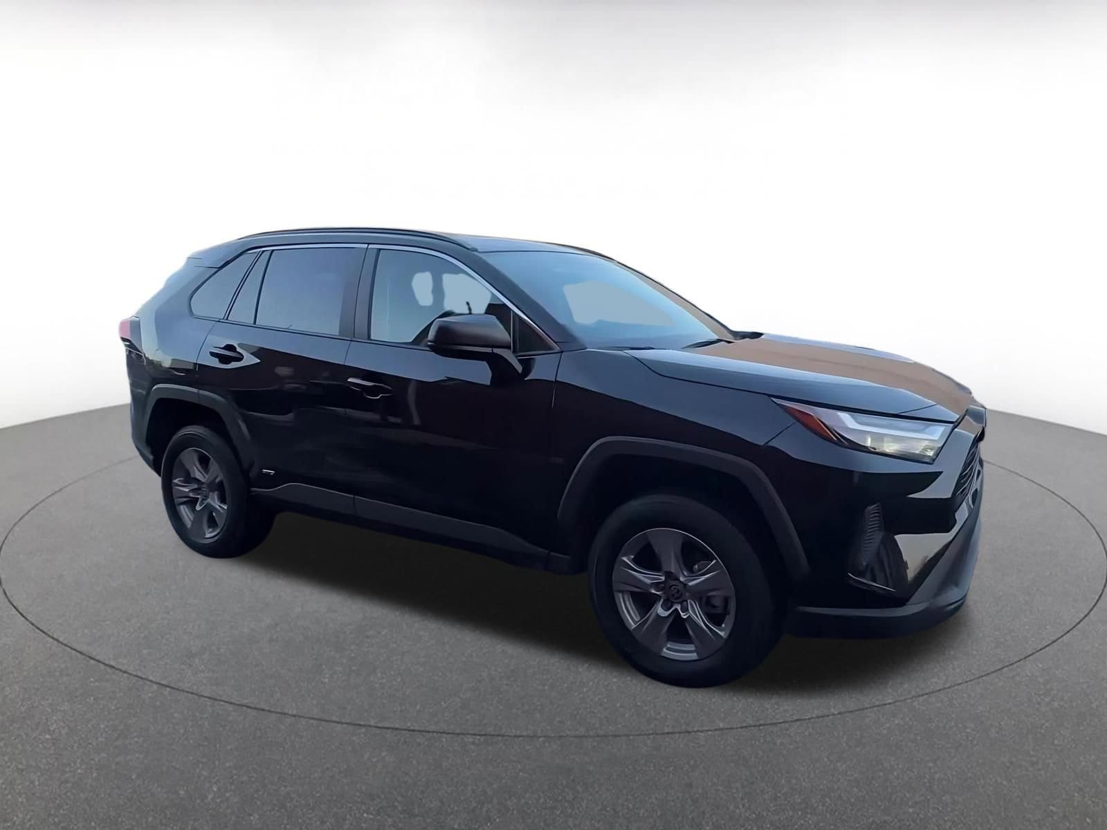 Thumbnail: 2025 Toyota RAV4 - 2