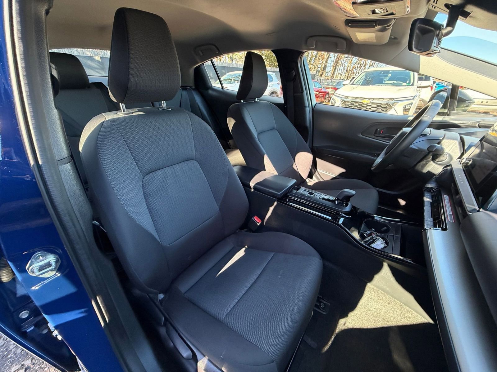 Thumbnail: 2025 Toyota Prius - 34