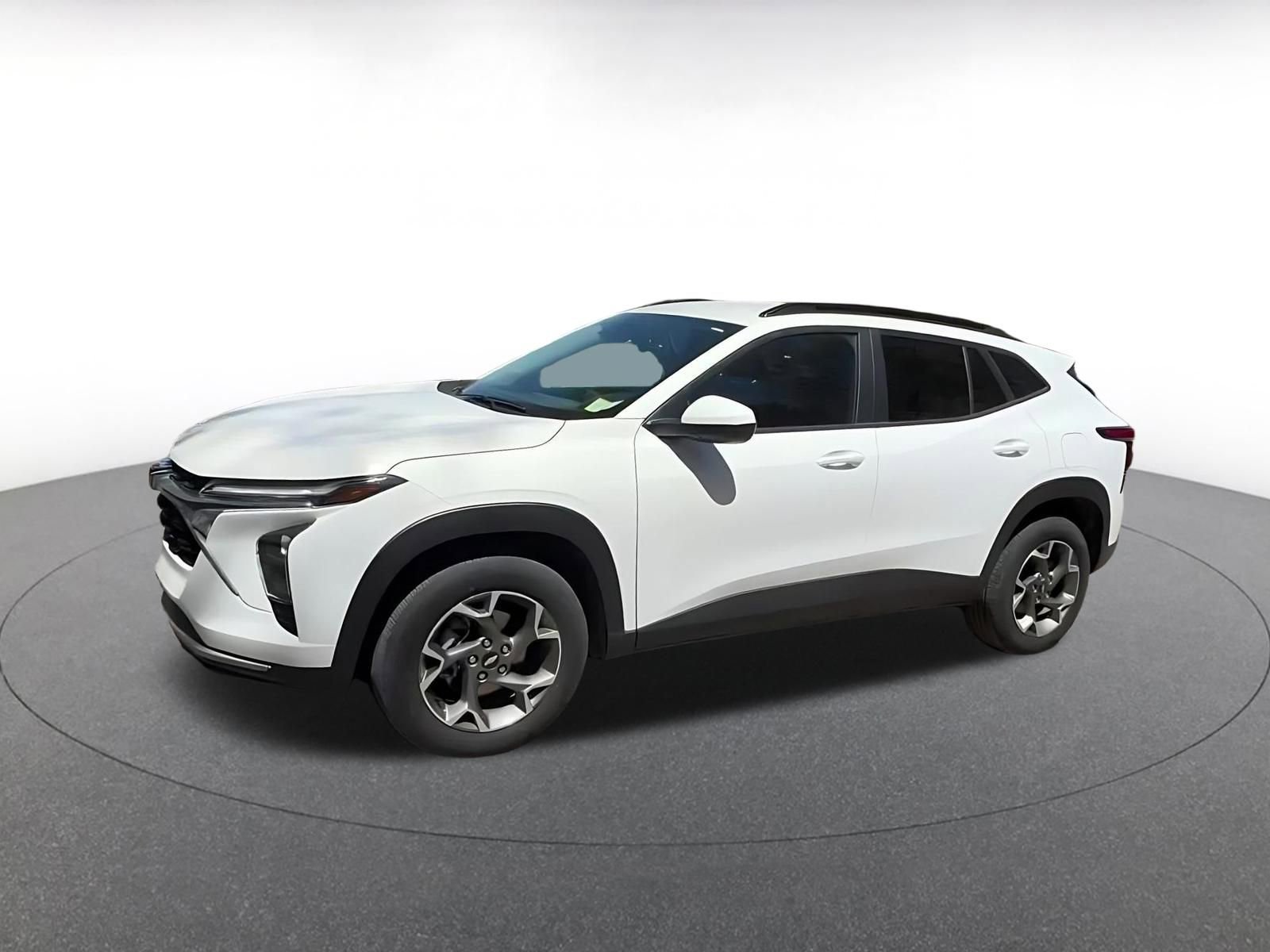 Thumbnail: 2025 Chevrolet Trax - 8