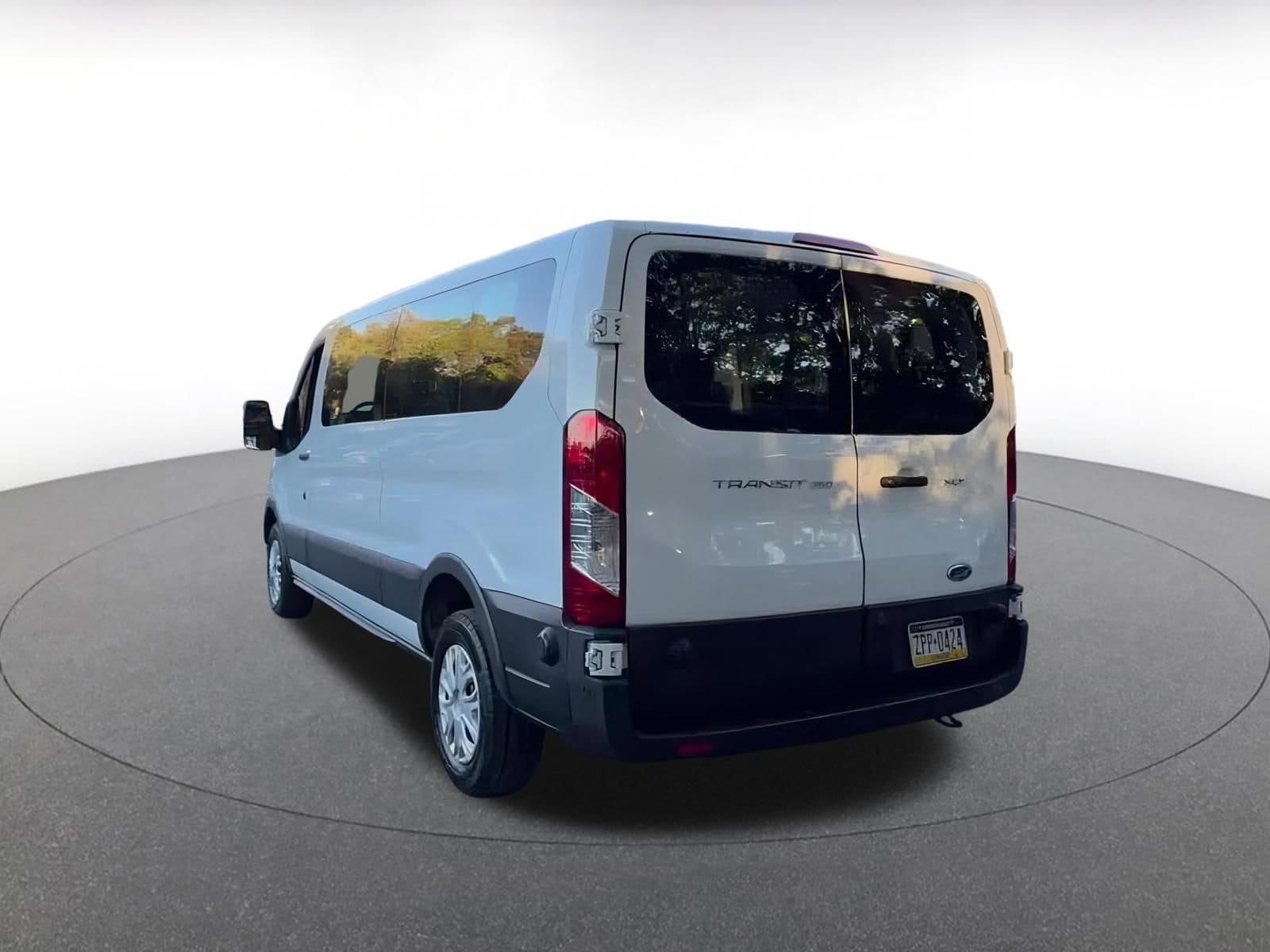 Thumbnail: 2024 Ford Econoline - 11