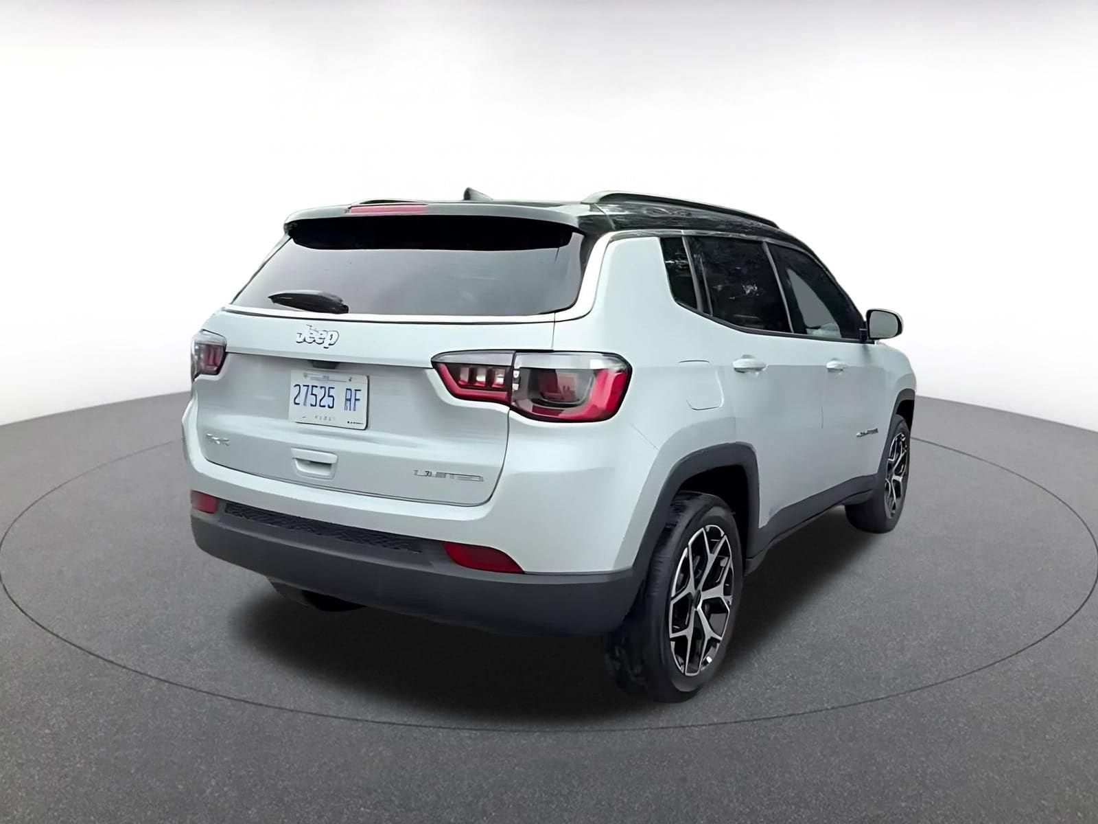 Thumbnail: 2025 Jeep Compass - 13
