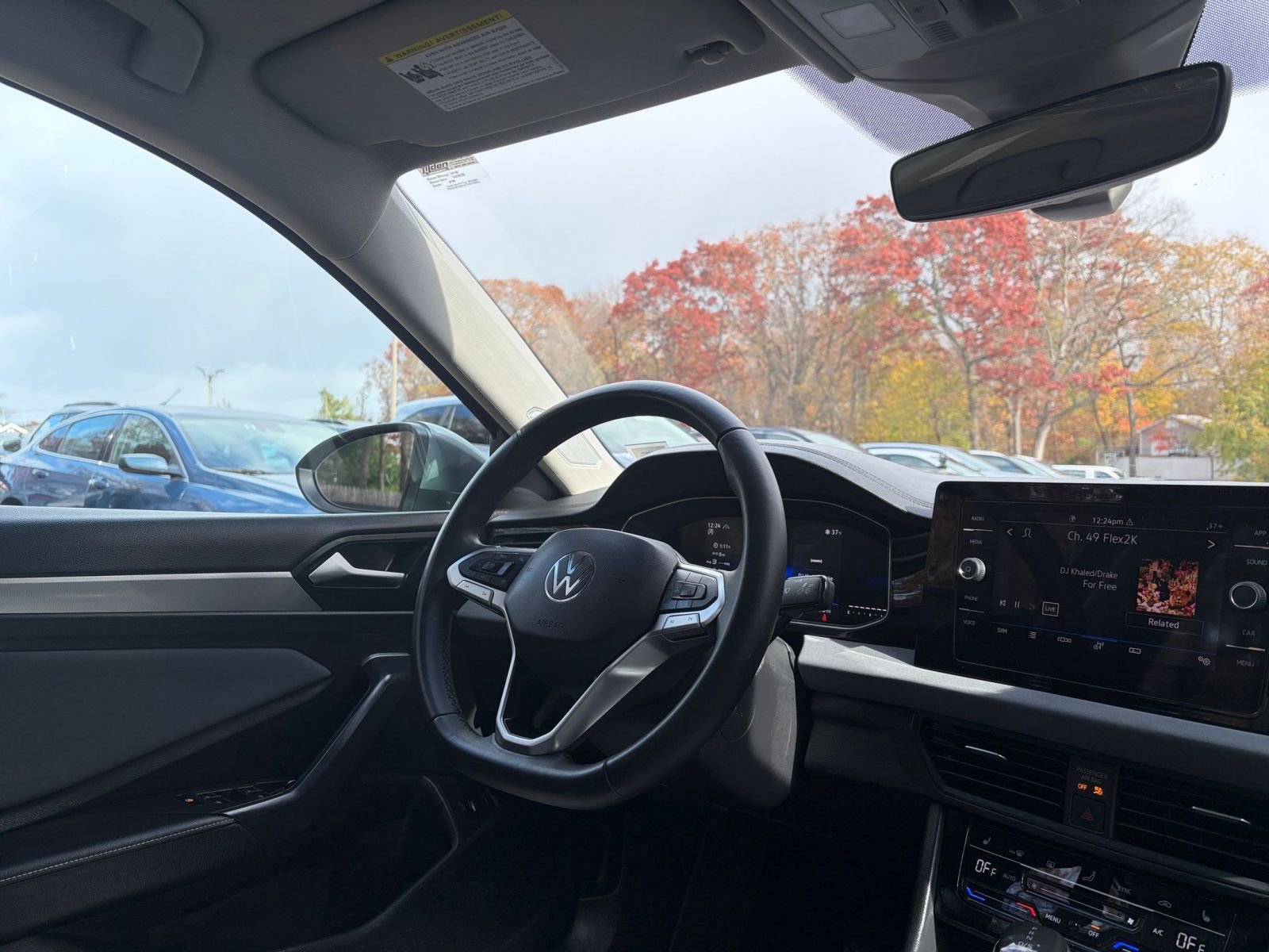 Thumbnail: 2025 Volkswagen Jetta - 33