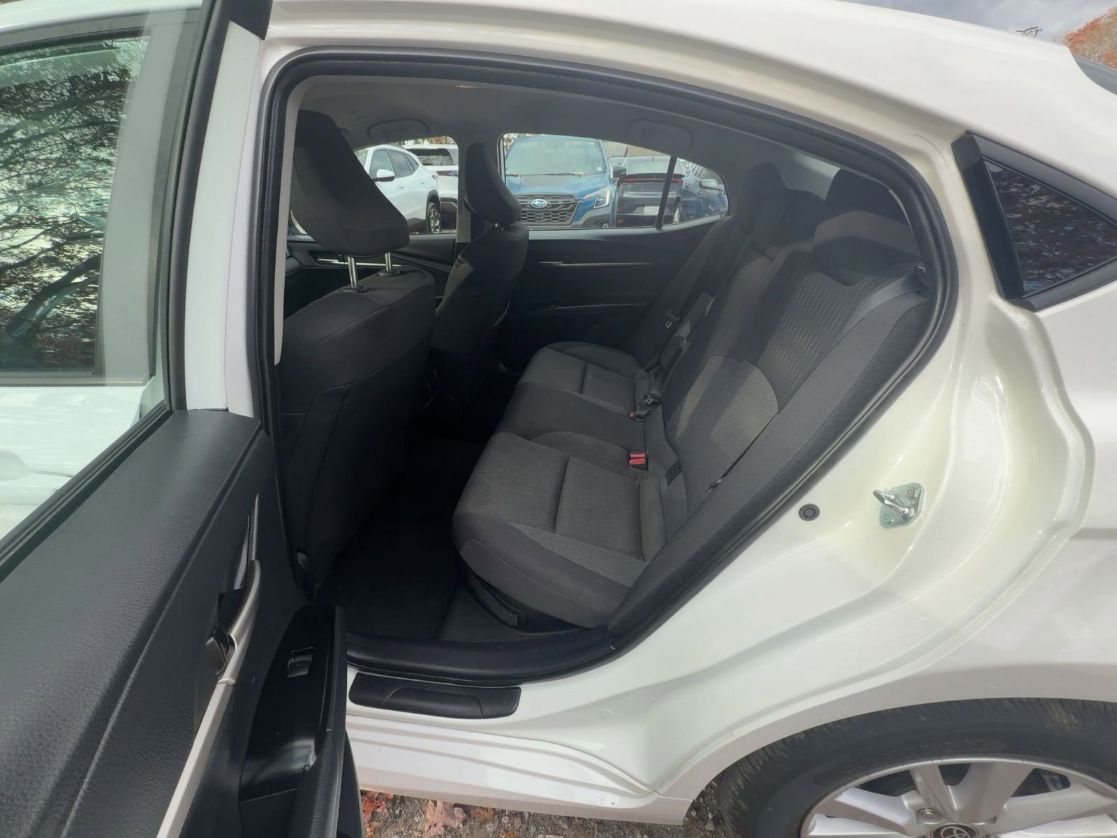 Thumbnail: 2025 Toyota Camry - 25