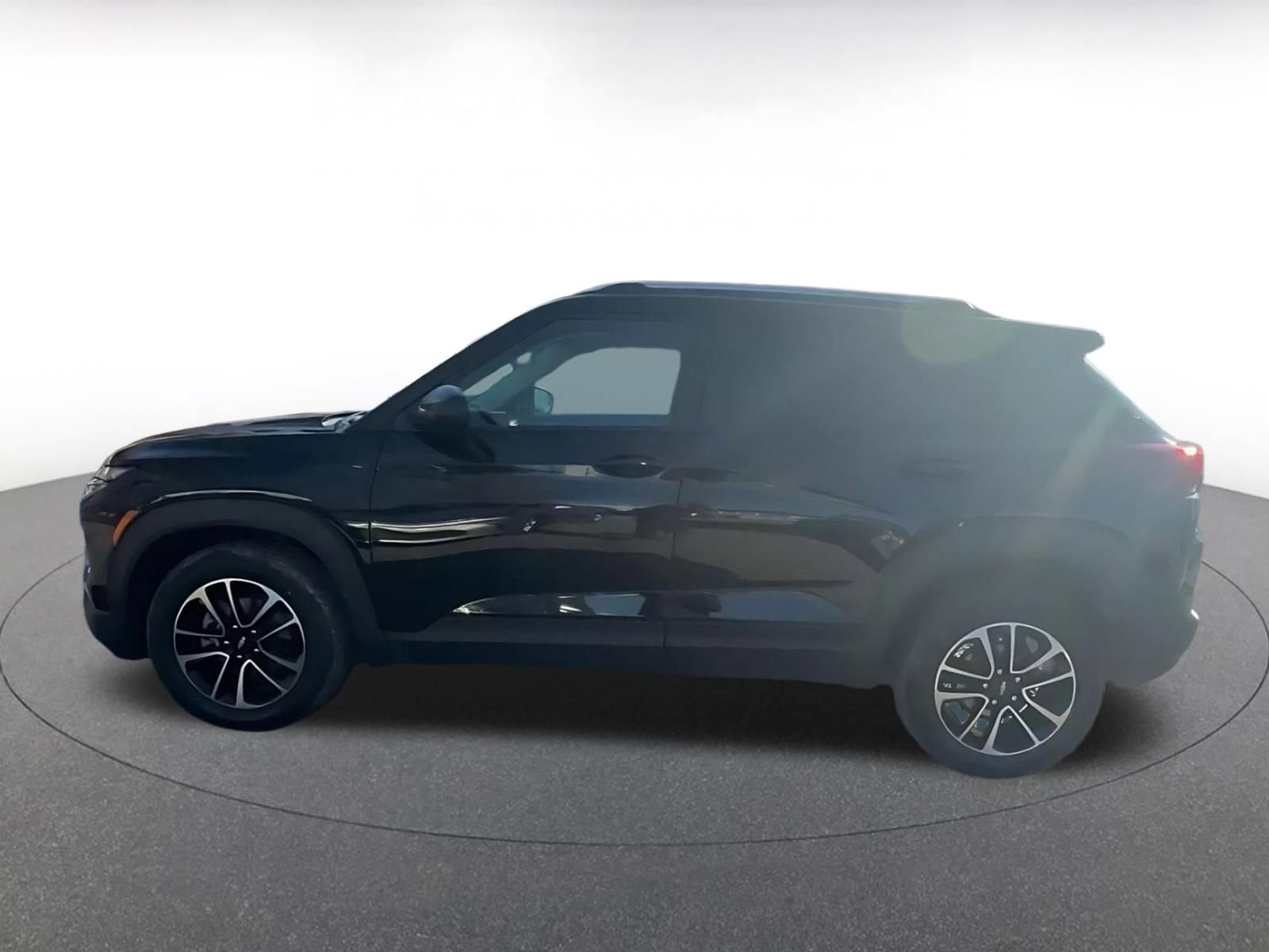 Thumbnail: 2025 Chevrolet TrailBlazer - 9