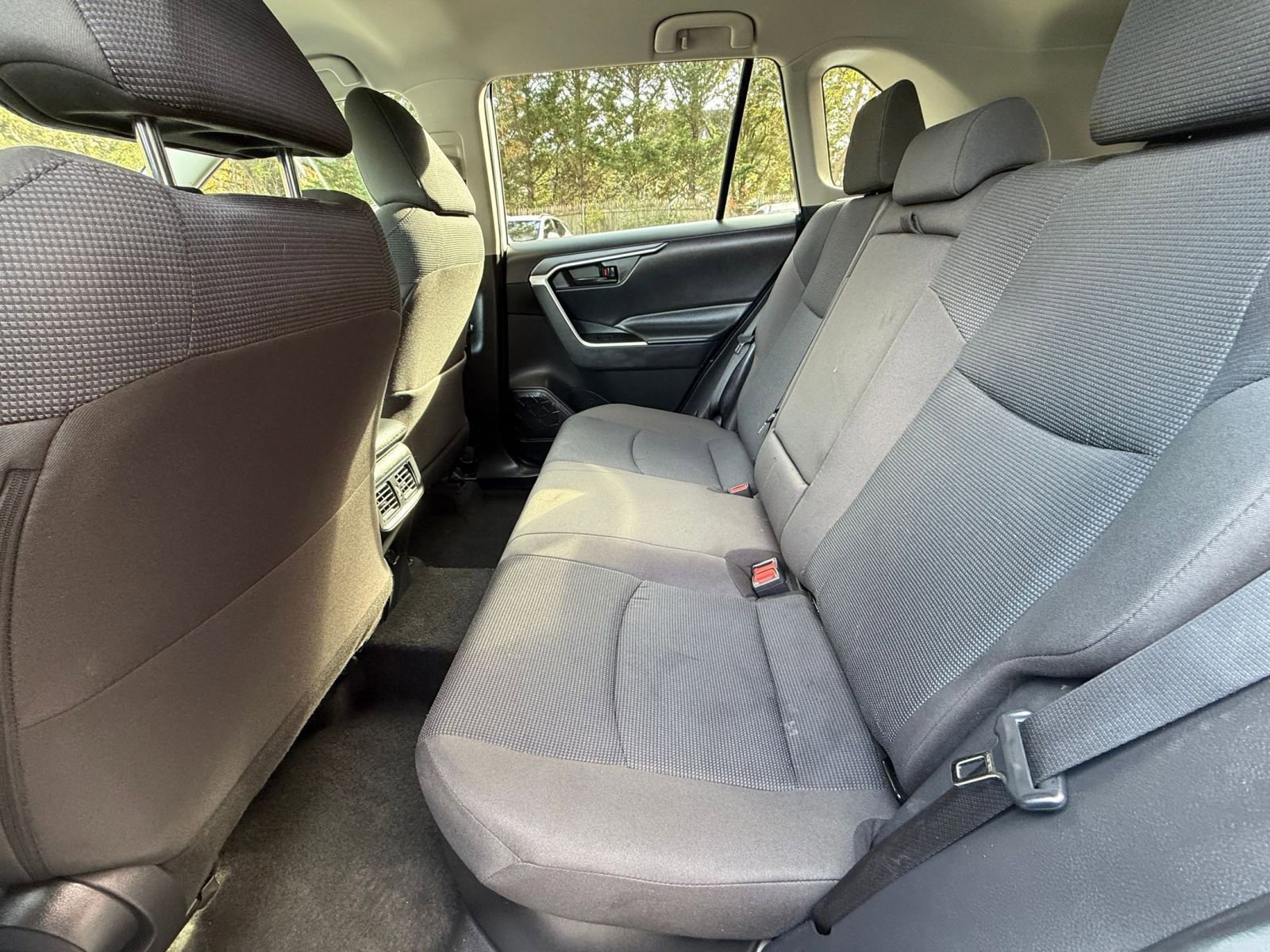 Thumbnail: 2025 Toyota RAV4 - 24