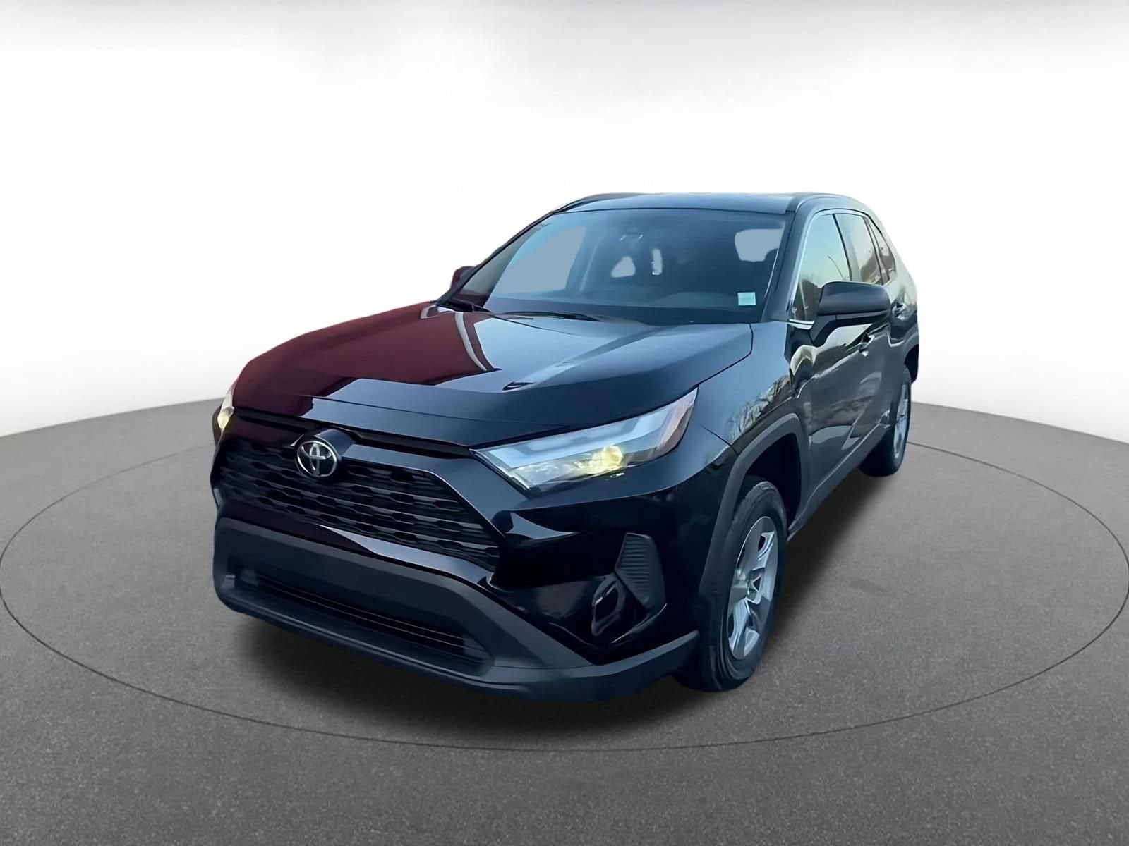 Thumbnail: 2025 Toyota RAV4 - 7