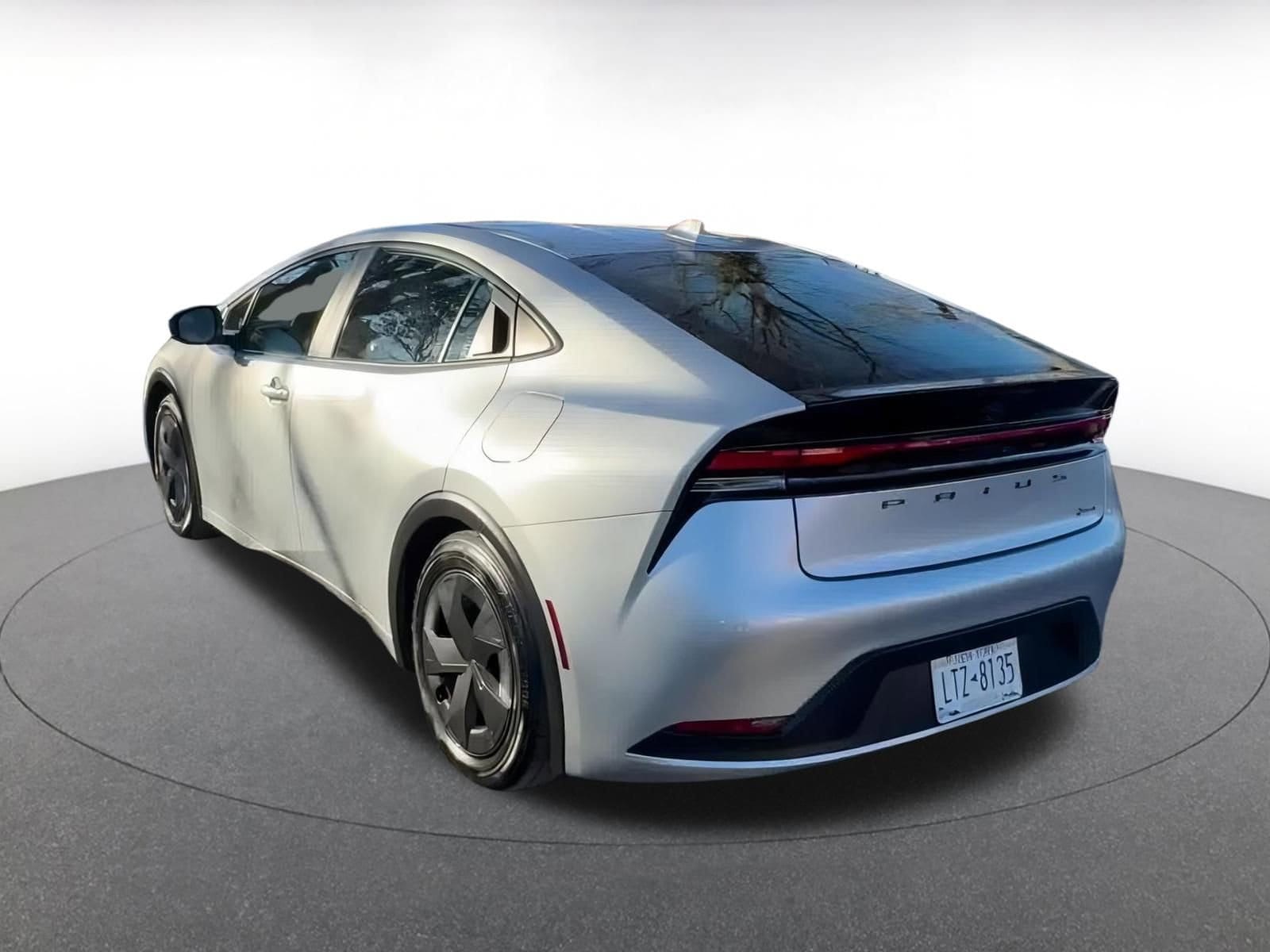 Thumbnail: 2025 Toyota Prius - 11