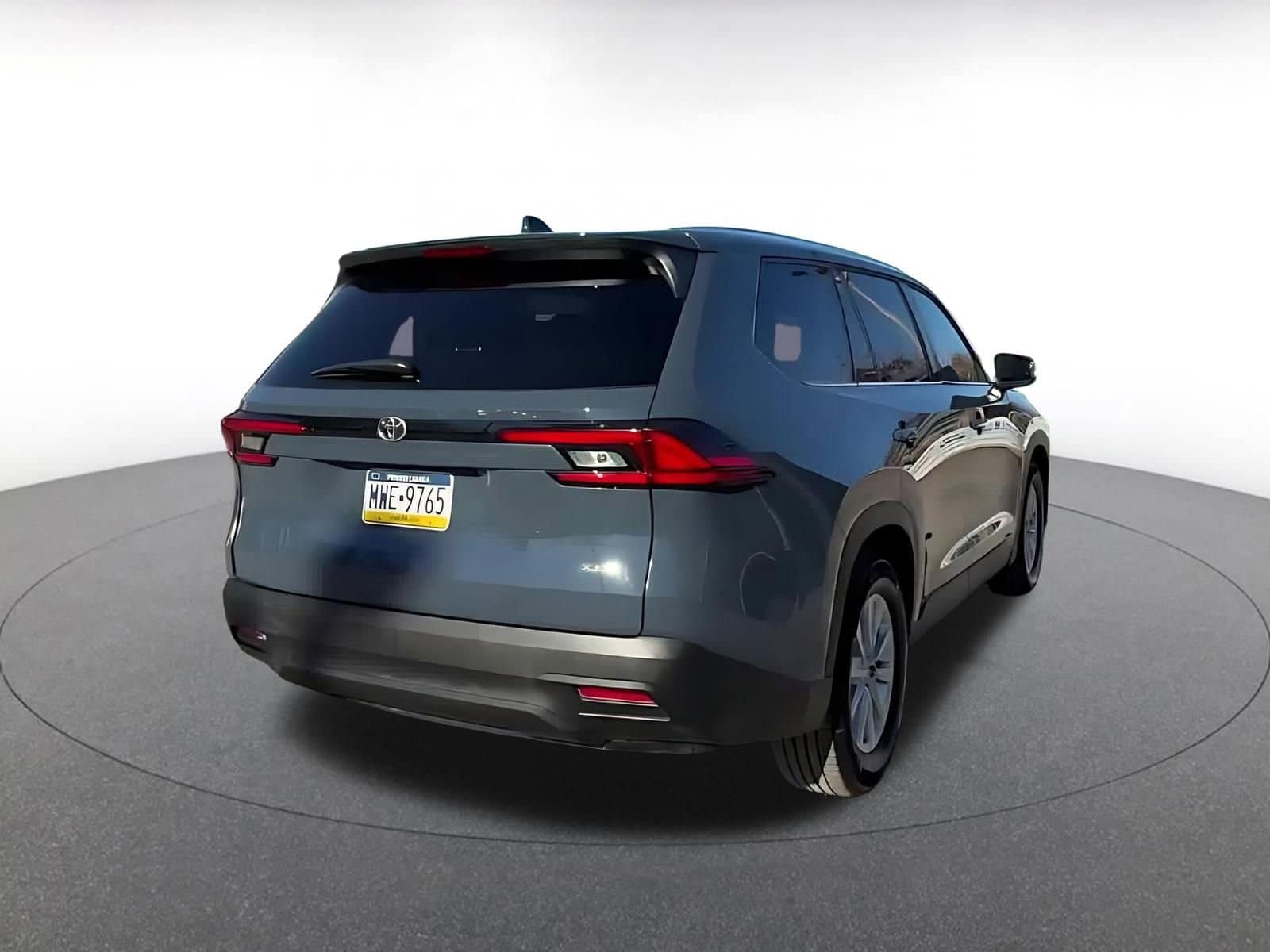 Thumbnail: 2025 Toyota Grand Highlander - 14