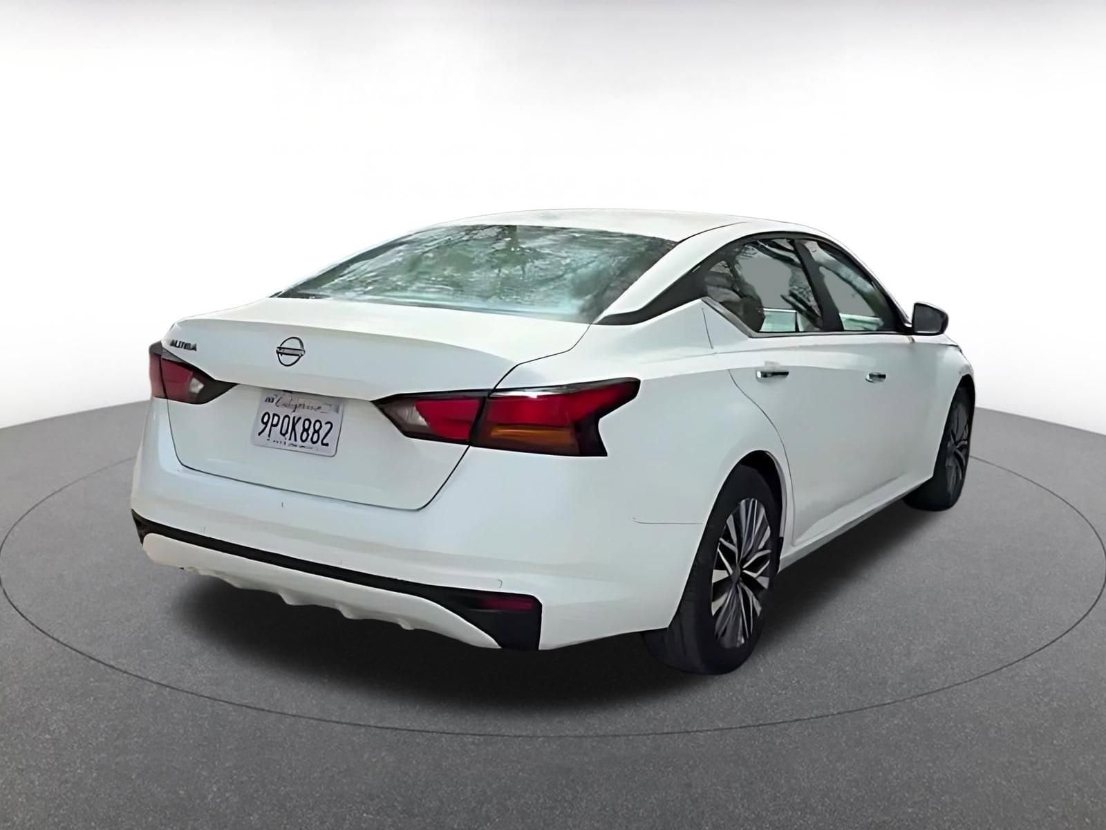 Thumbnail: 2025 Nissan Altima - 14
