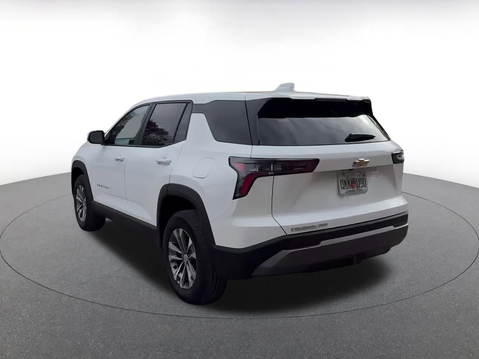 Thumbnail: 2025 Chevrolet Equinox - 11