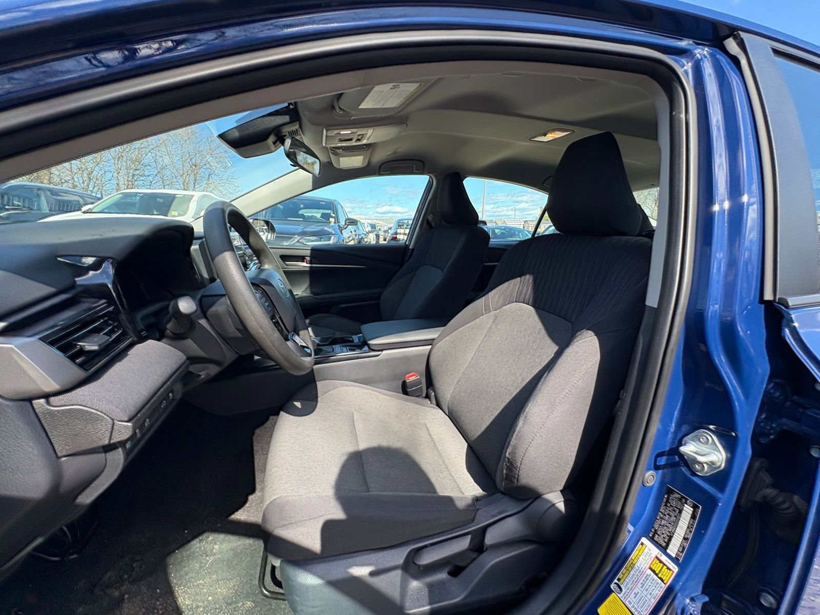 Thumbnail: 2025 Toyota Camry - 23