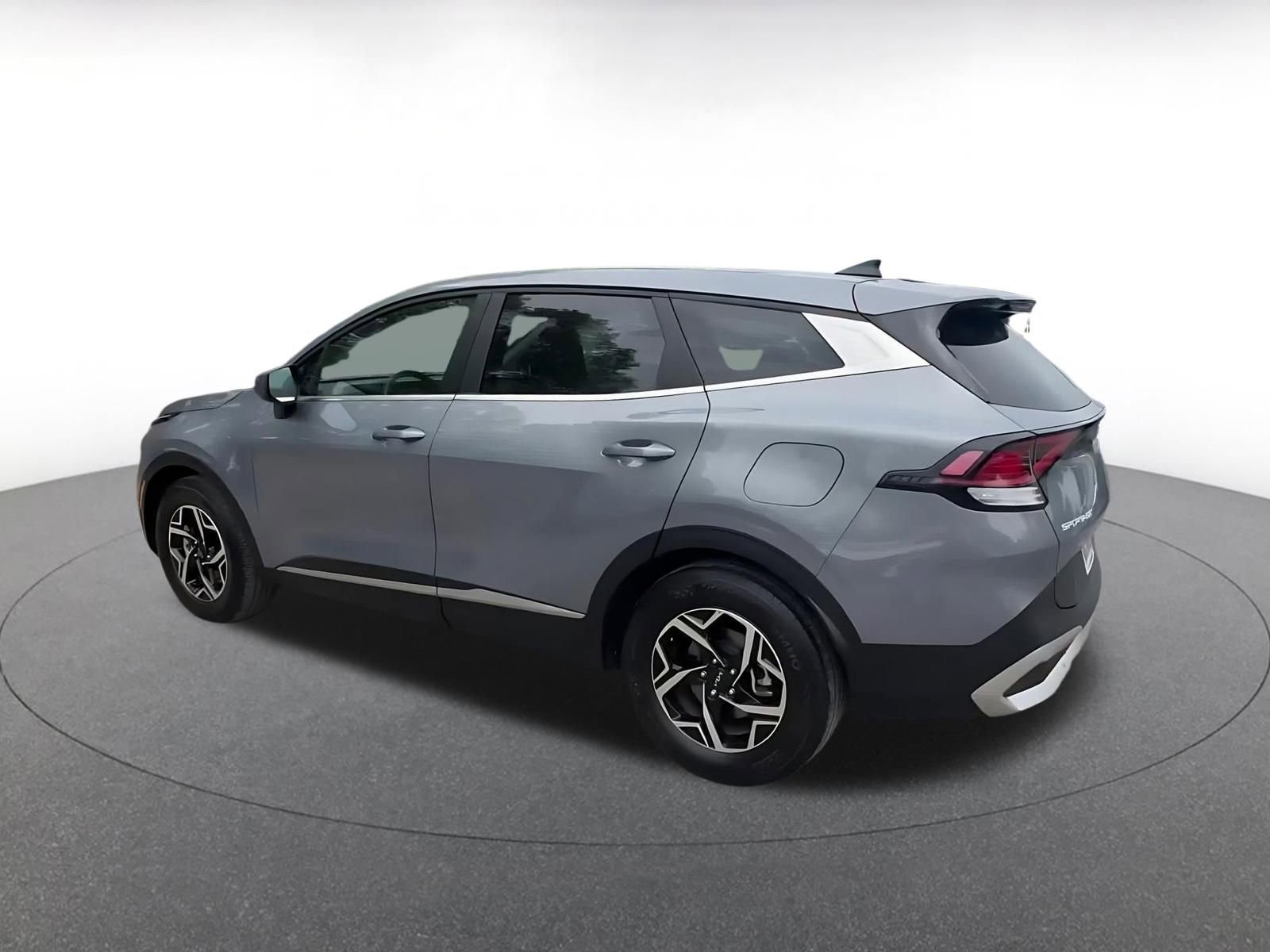 Thumbnail: 2025 Kia Sportage - 10