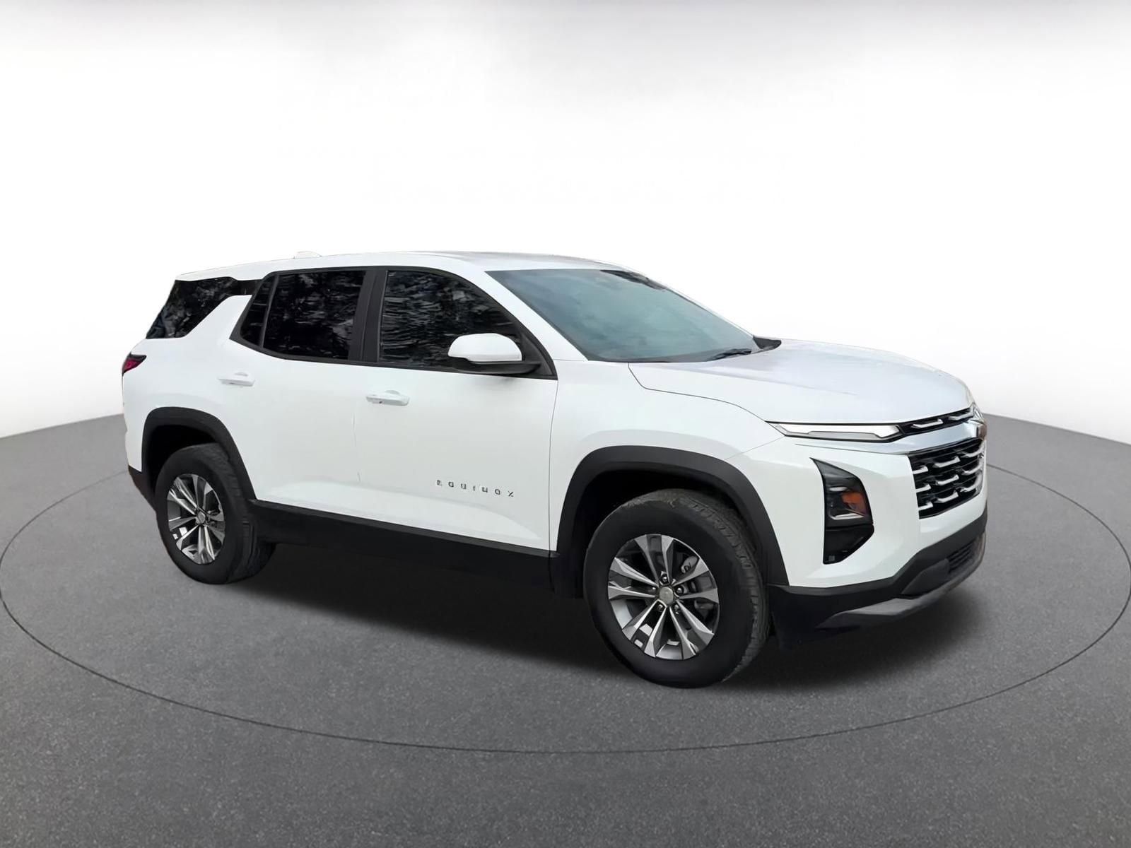 Thumbnail: 2025 Chevrolet Equinox - 2