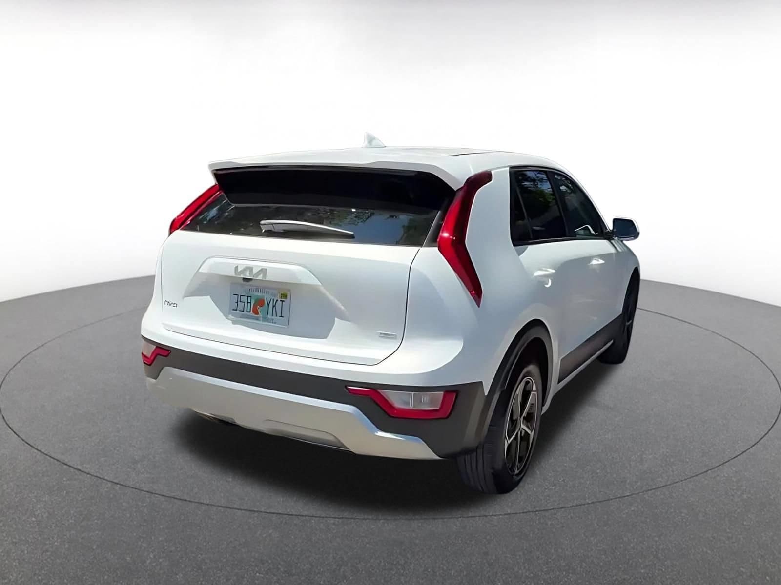 Thumbnail: 2026 Kia Niro - 14
