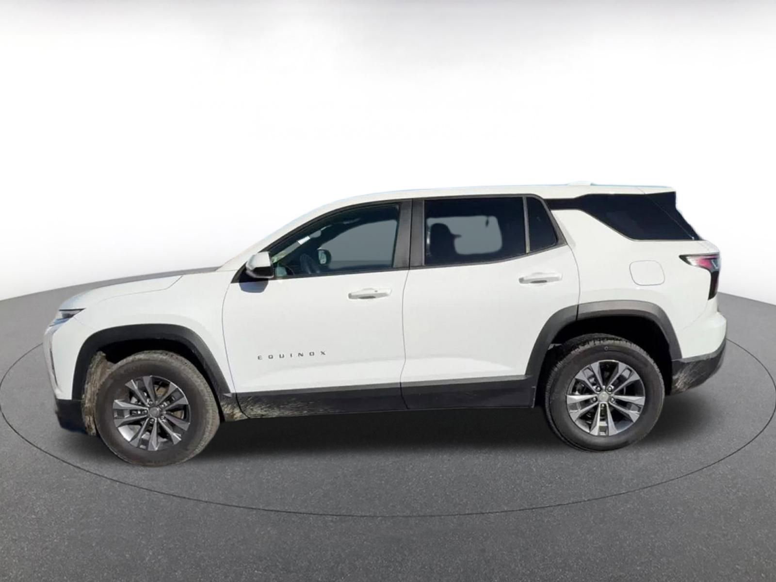 Thumbnail: 2025 Chevrolet Equinox - 9