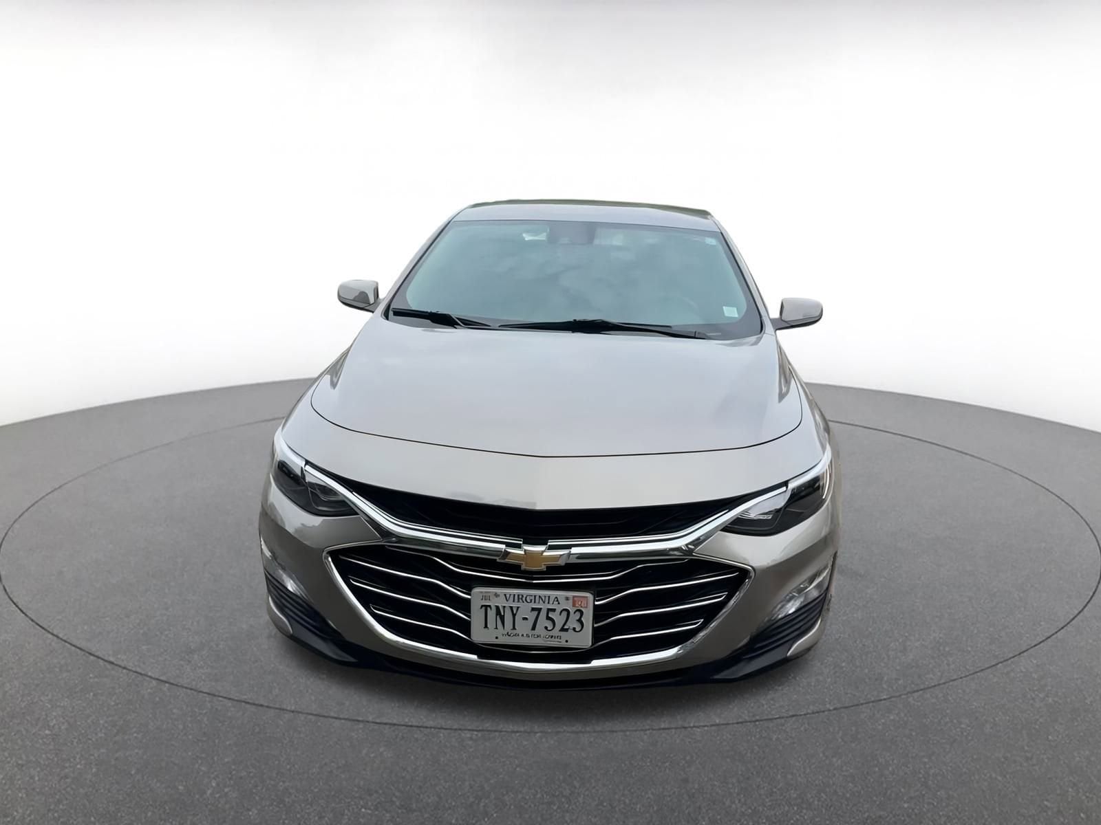 Thumbnail: 2023 Chevrolet Malibu - 4