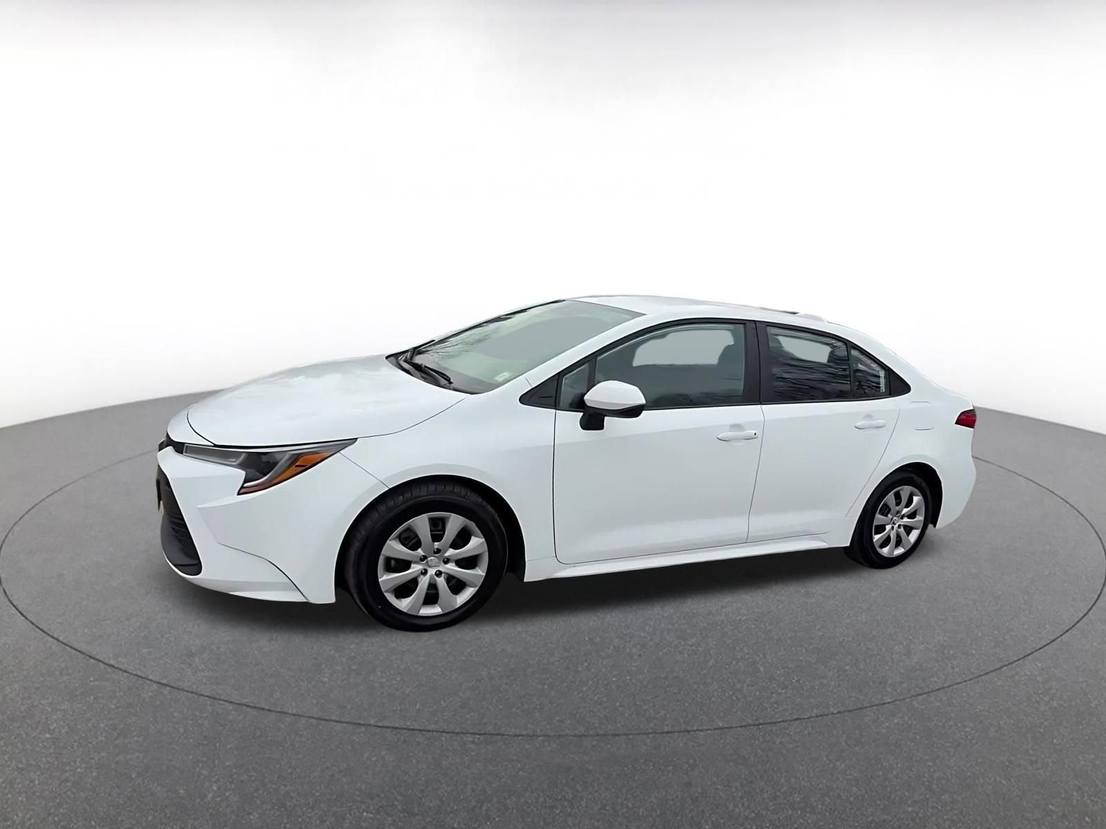 Thumbnail: 2025 Toyota Corolla - 8