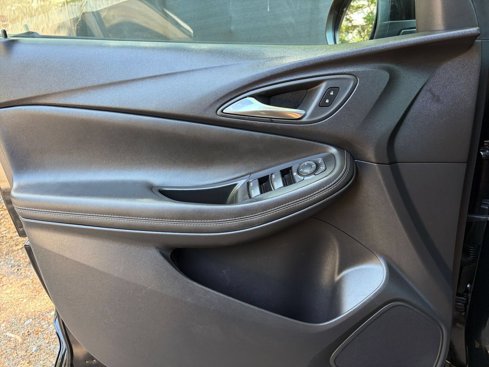 Thumbnail: 2025 Buick Encore GX - 18