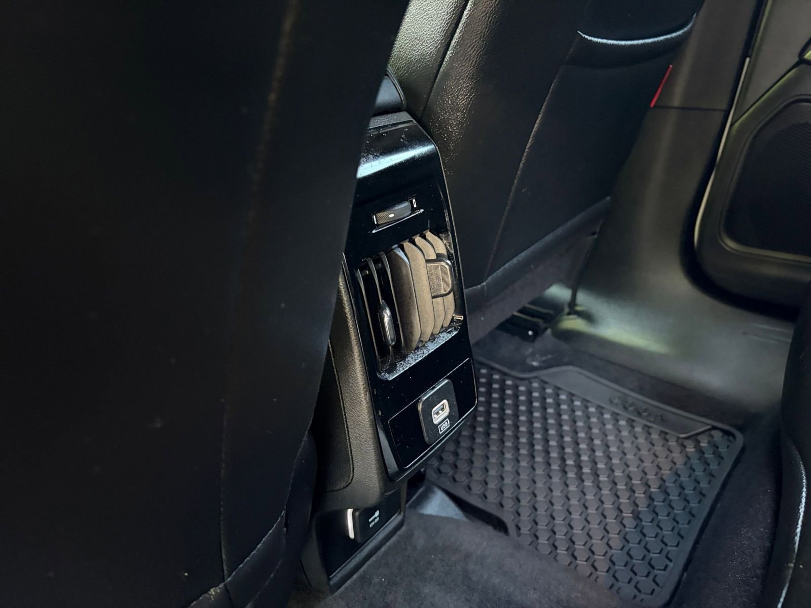 Thumbnail: 2025 Jeep Compass - 22