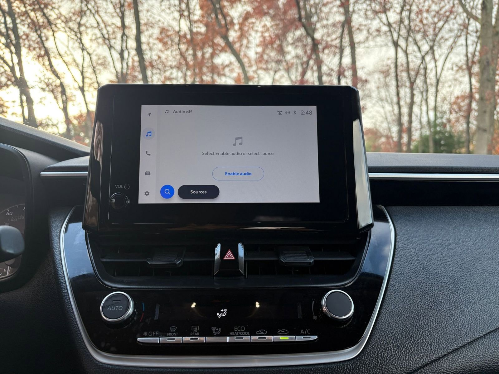 Thumbnail: 2025 Toyota Corolla - 18