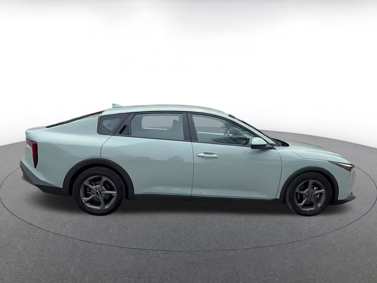 Thumbnail: 2025 Kia K4 - 15