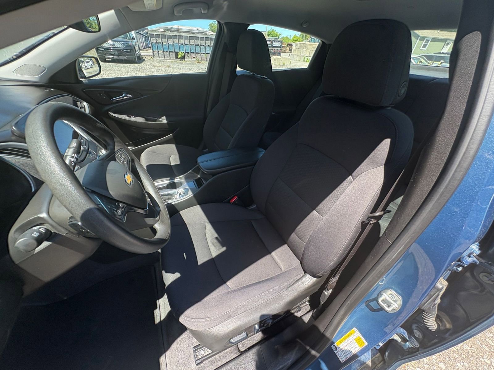 Thumbnail: 2024 Chevrolet Malibu - 32