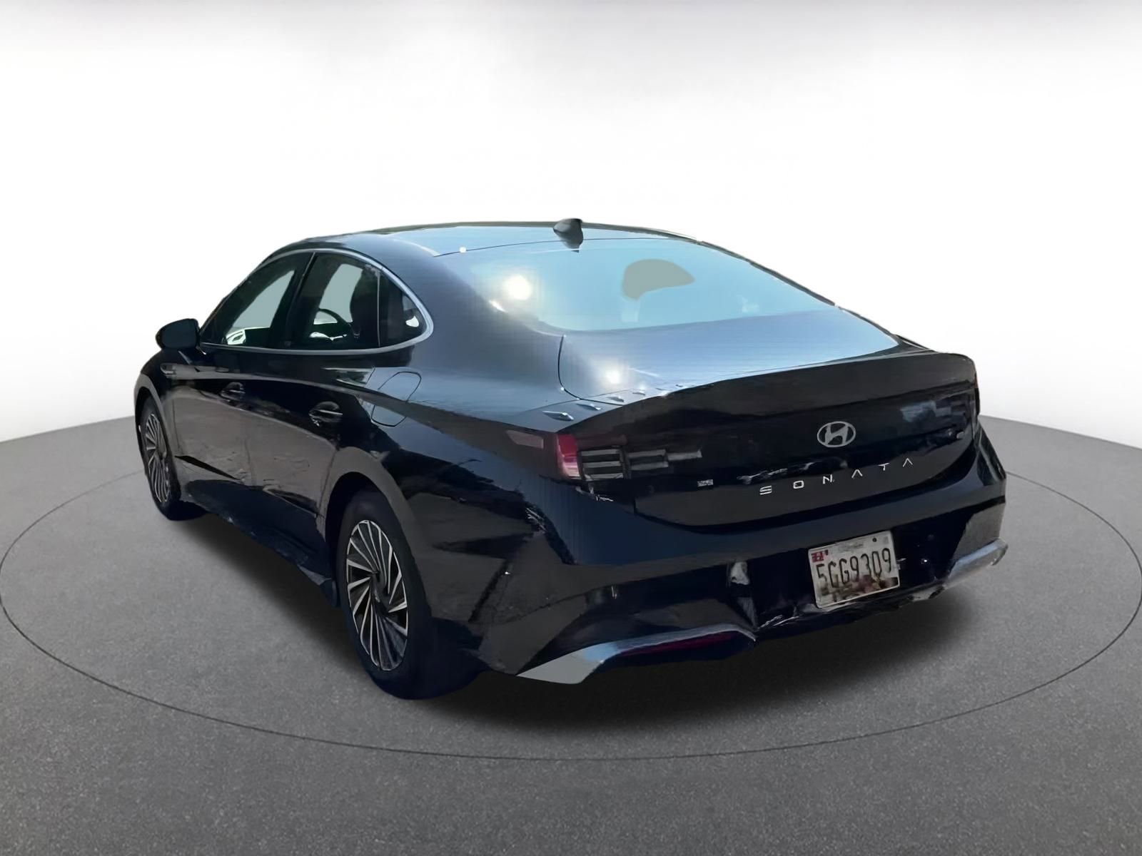 Thumbnail: 2024 Hyundai Sonata - 11