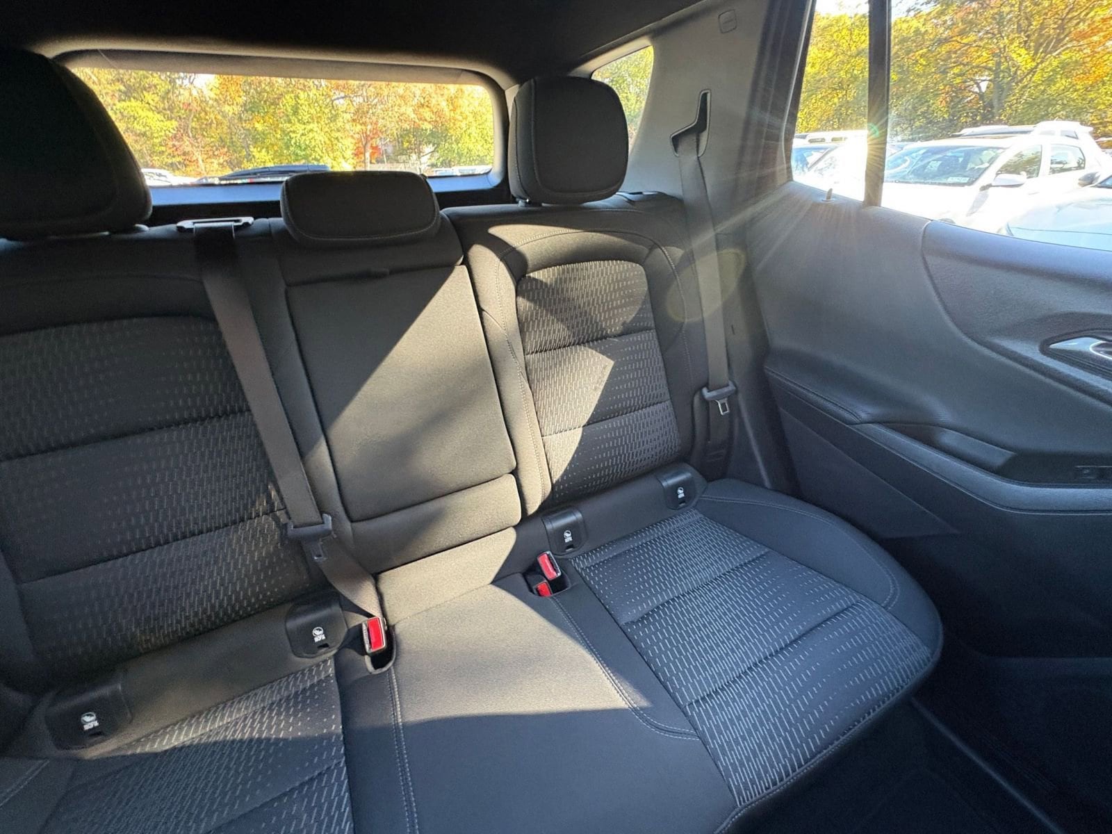 Thumbnail: 2025 Chevrolet Equinox - 33