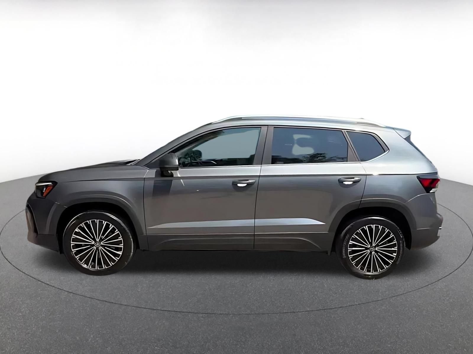 Thumbnail: 2026 Volkswagen Taos - 9