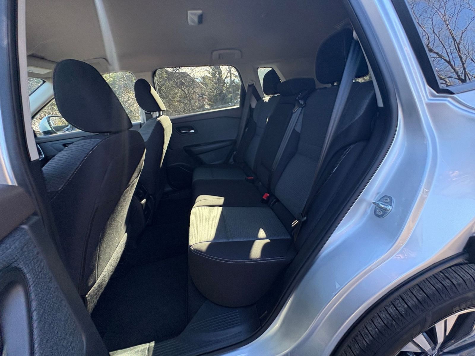 Thumbnail: 2023 Nissan Rogue - 21